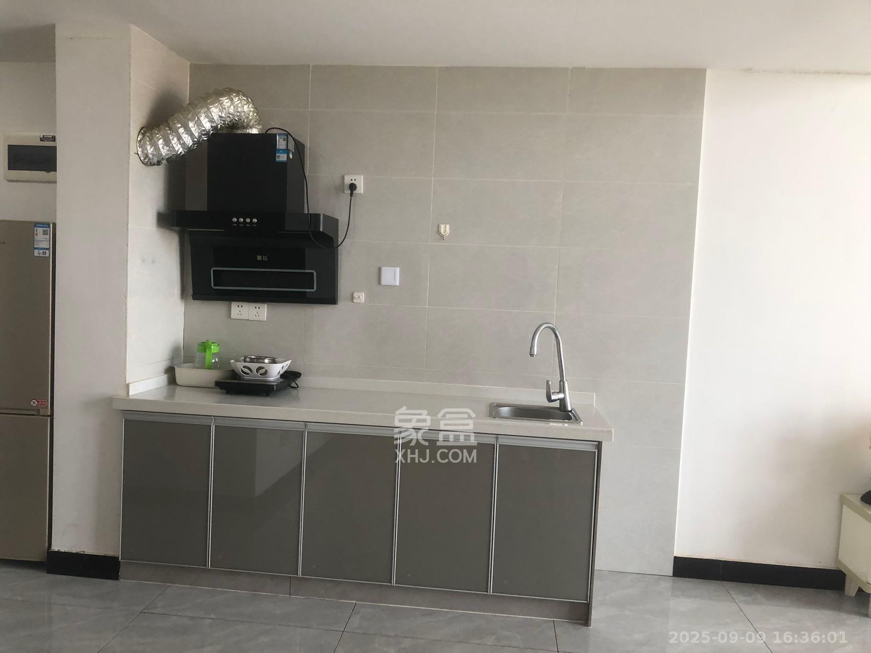 正荣财富中心 1室1厅1卫 1300.0元/月 正荣财富中心 1室1厅1卫 1300.0元/月室内图