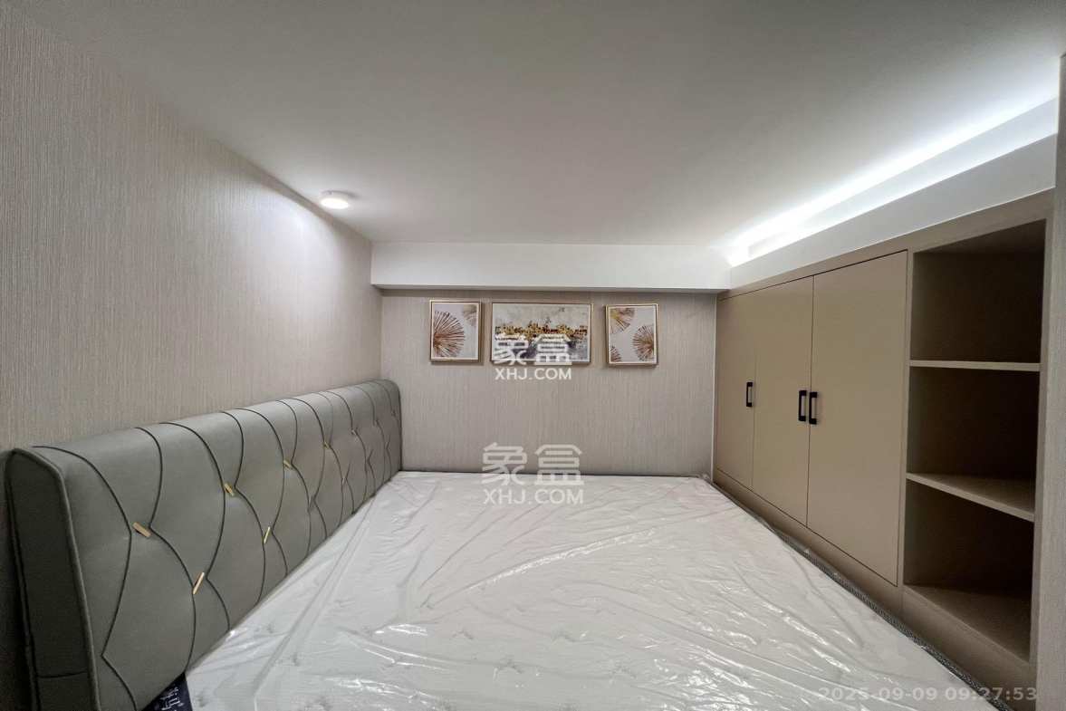 华远华时代 3室2厅2卫 3800.0元/月 华远华时代 3室2厅2卫 3800.0元/月室内图