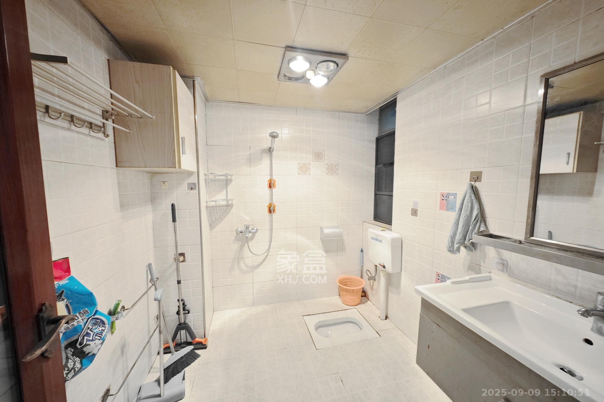 新城新世界一二三期 3室2厅1卫 87.0万 新城新世界一二三期 3室2厅1卫 87.0万其他