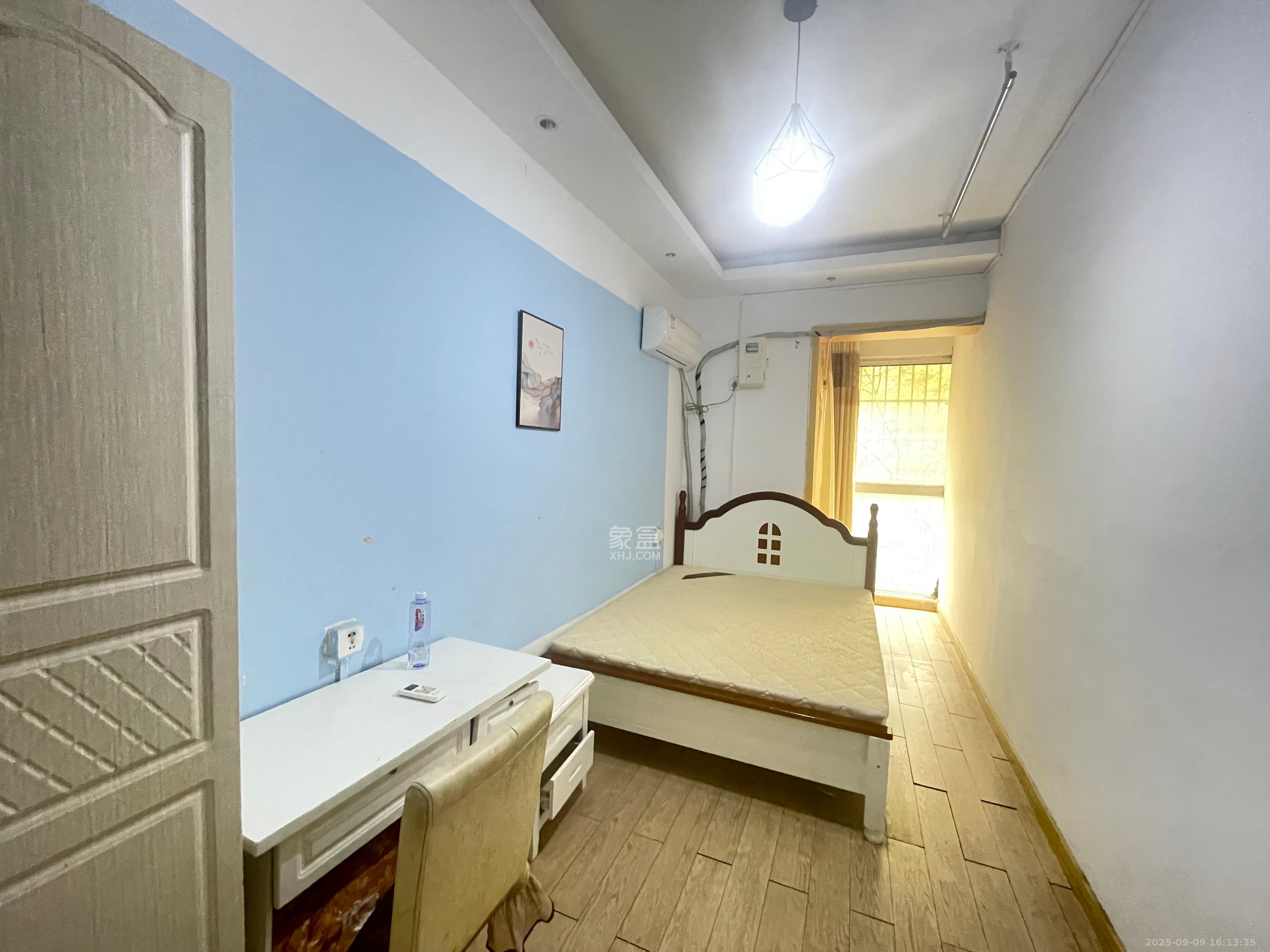 上河国际C区 6室1厅2卫 1000.0元/月 上河国际C区 6室1厅2卫 1000.0元/月室内图