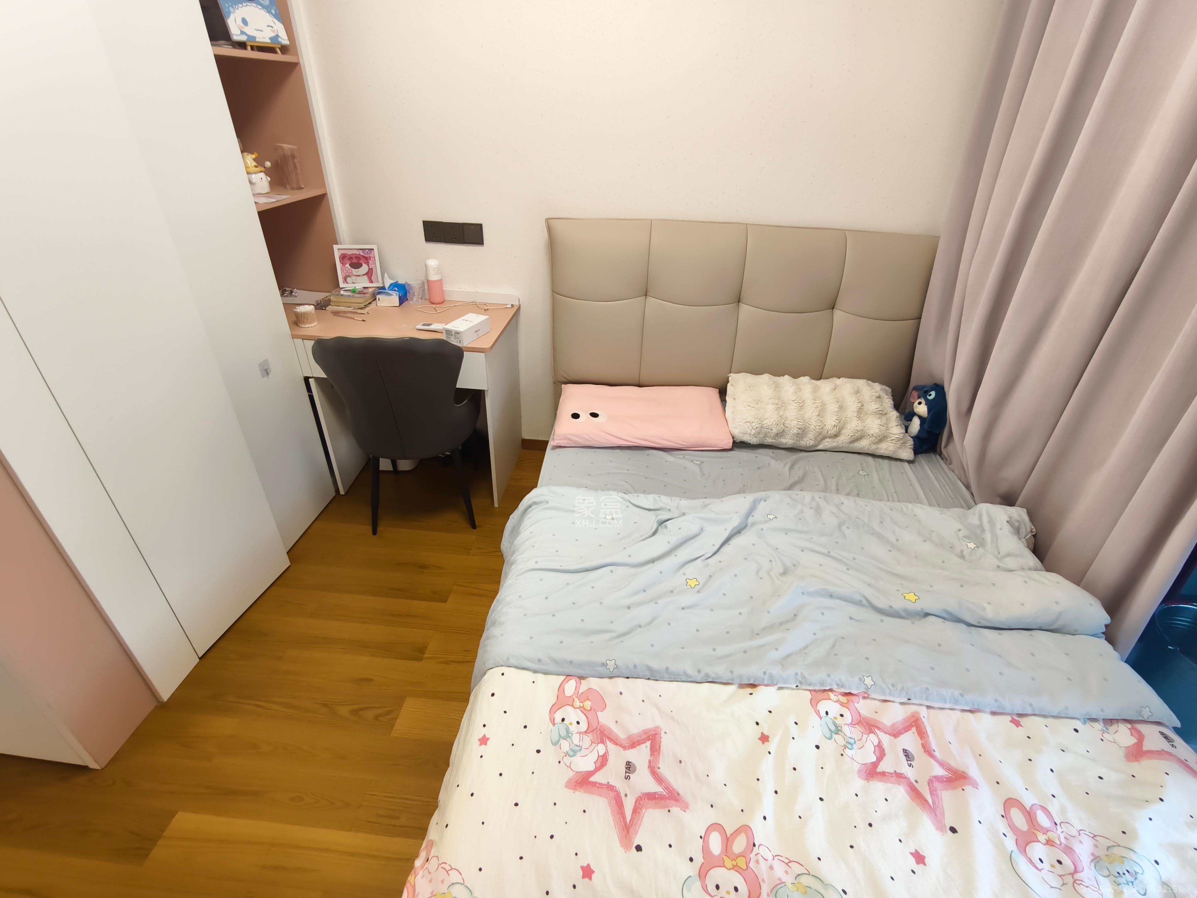 旭辉雨花郡  3室2厅2卫   4300.00元/月室内图