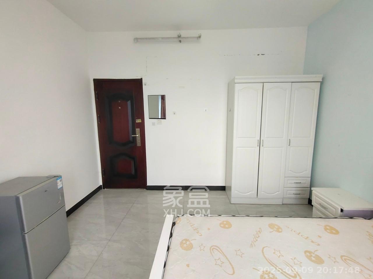 北辰三角洲C3区  1室0厅0卫    1000.0元/月 北辰三角洲C3区  1室0厅0卫    1000.0元/月室内图