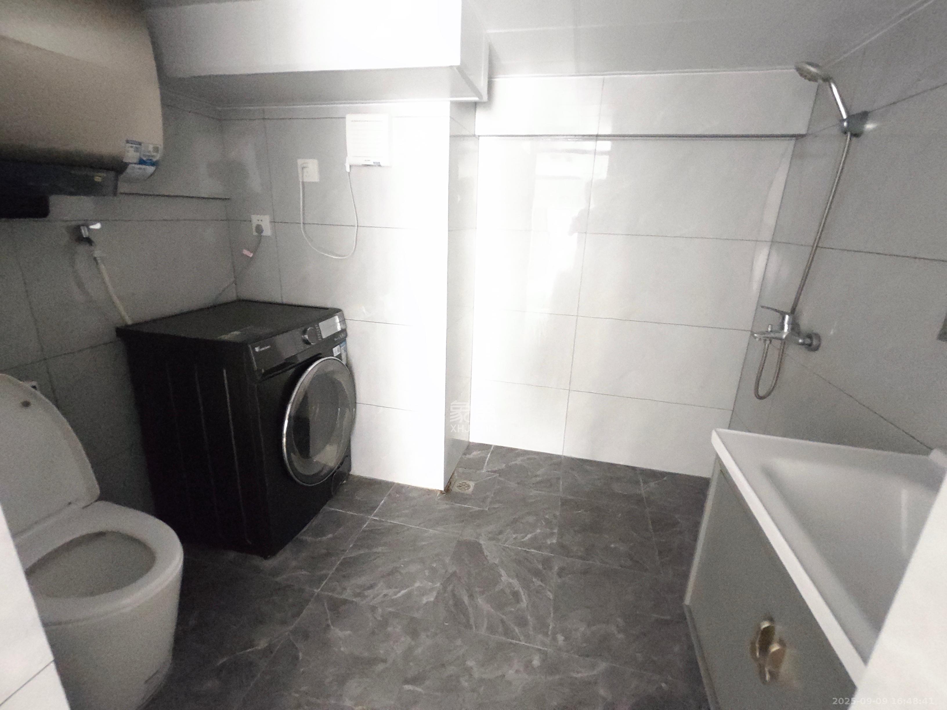 金地铂悦 1室0厅0卫 1900.0元/月 金地铂悦 1室0厅0卫 1900.0元/月室内图