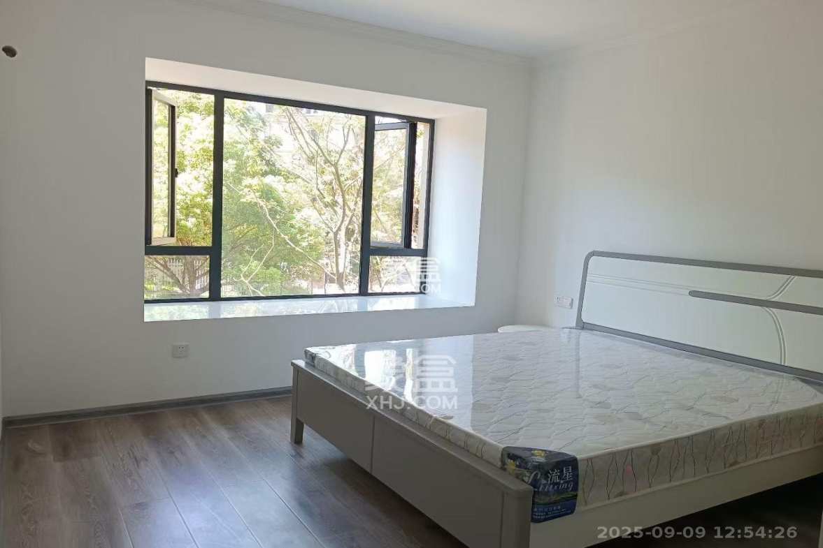 五矿万境蓝山 4室2厅2卫 2500.0元/月 五矿万境蓝山 4室2厅2卫 2500.0元/月室内图