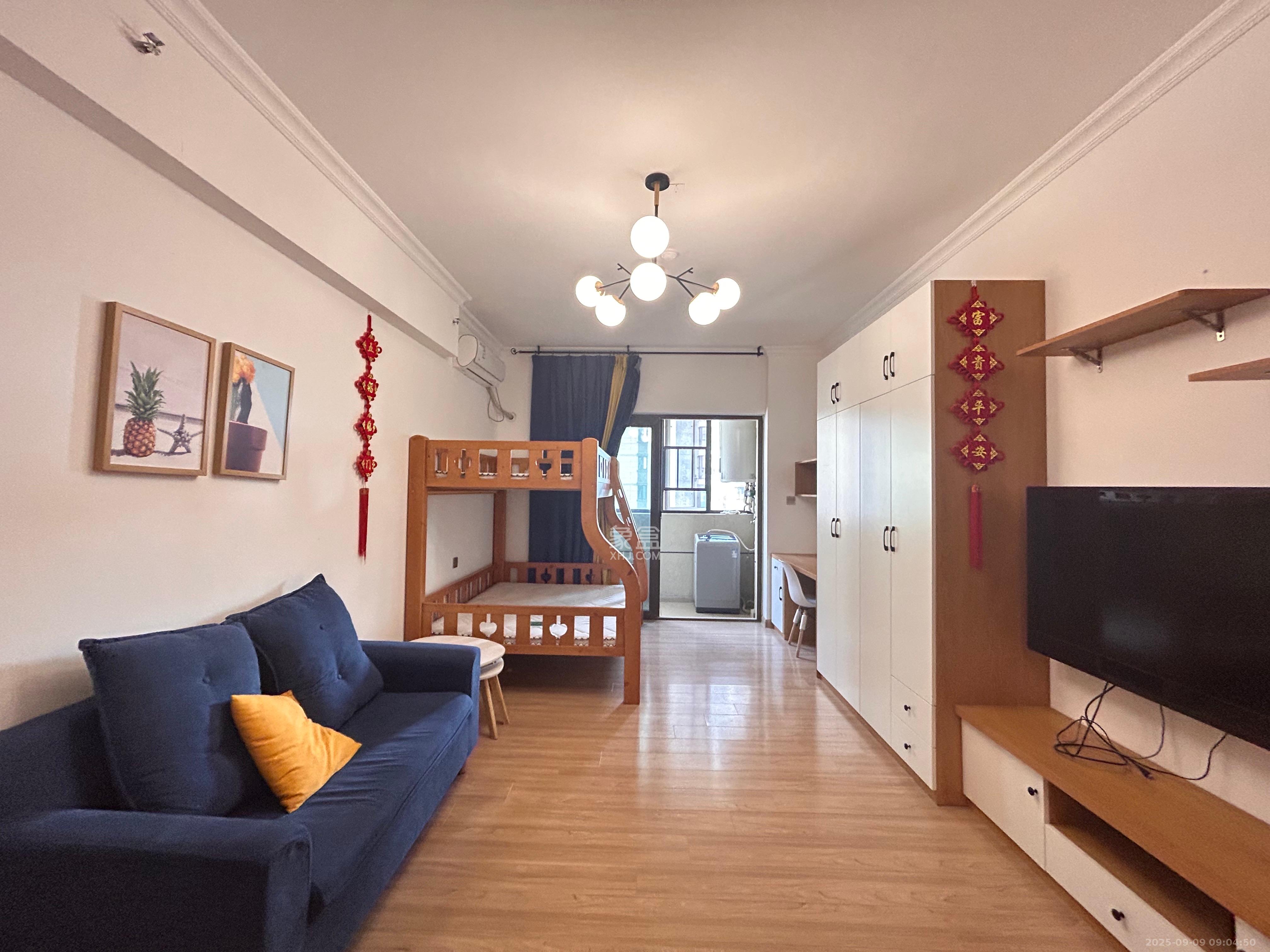 碧桂园星城首府  1室1厅1卫    1300.0元/月