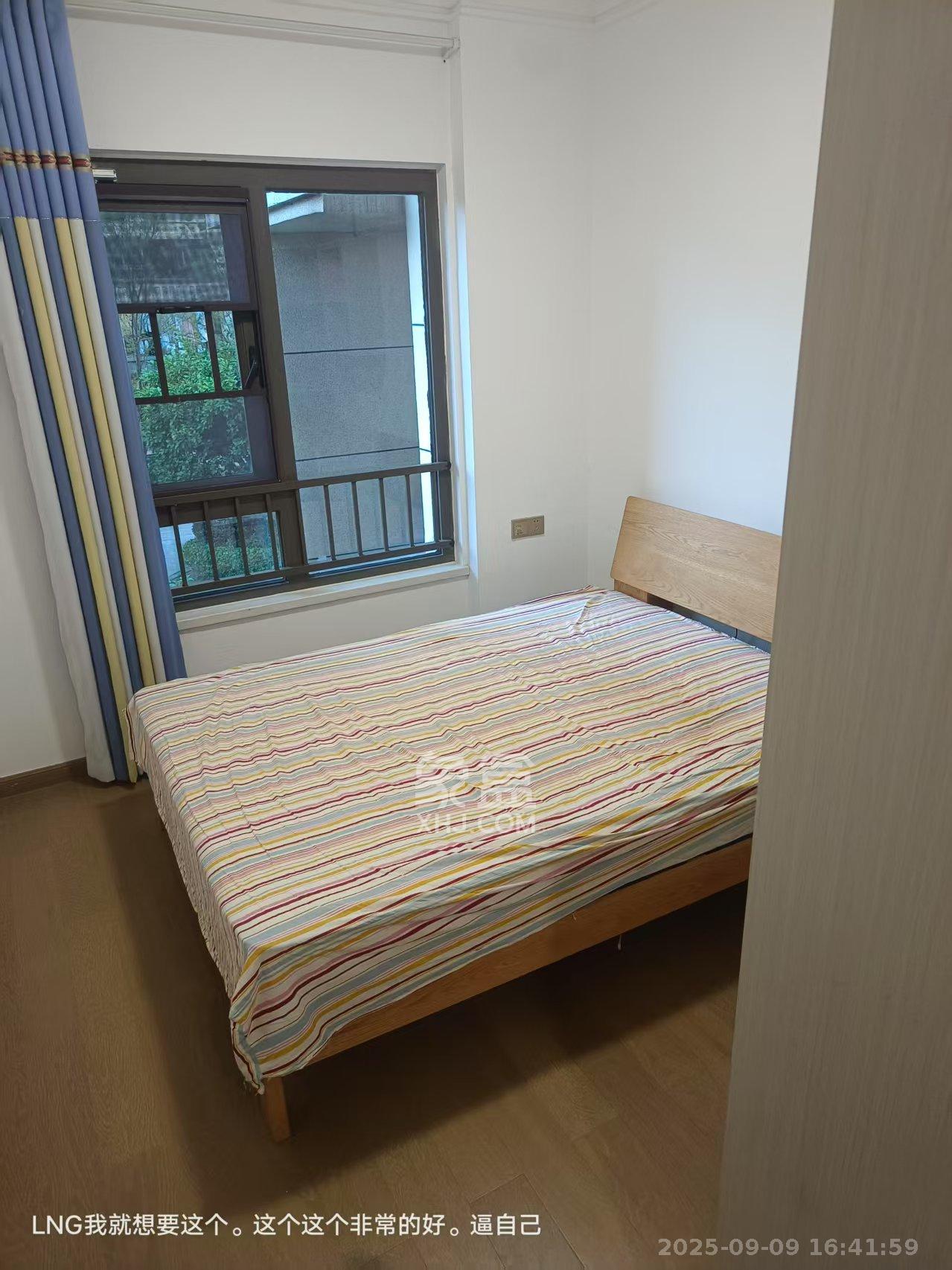 阳光城尚东湾蓝莓苑  3室2厅1卫    2600.0元/月室内图