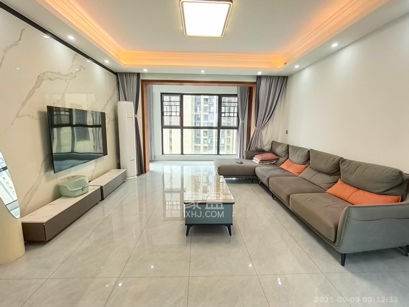 明昇壹城(明昇时代广场)二期  4室2厅2卫    5000.0元/月 明昇壹城(明昇时代广场)二期  4室2厅2卫    5000.0元/月室内图