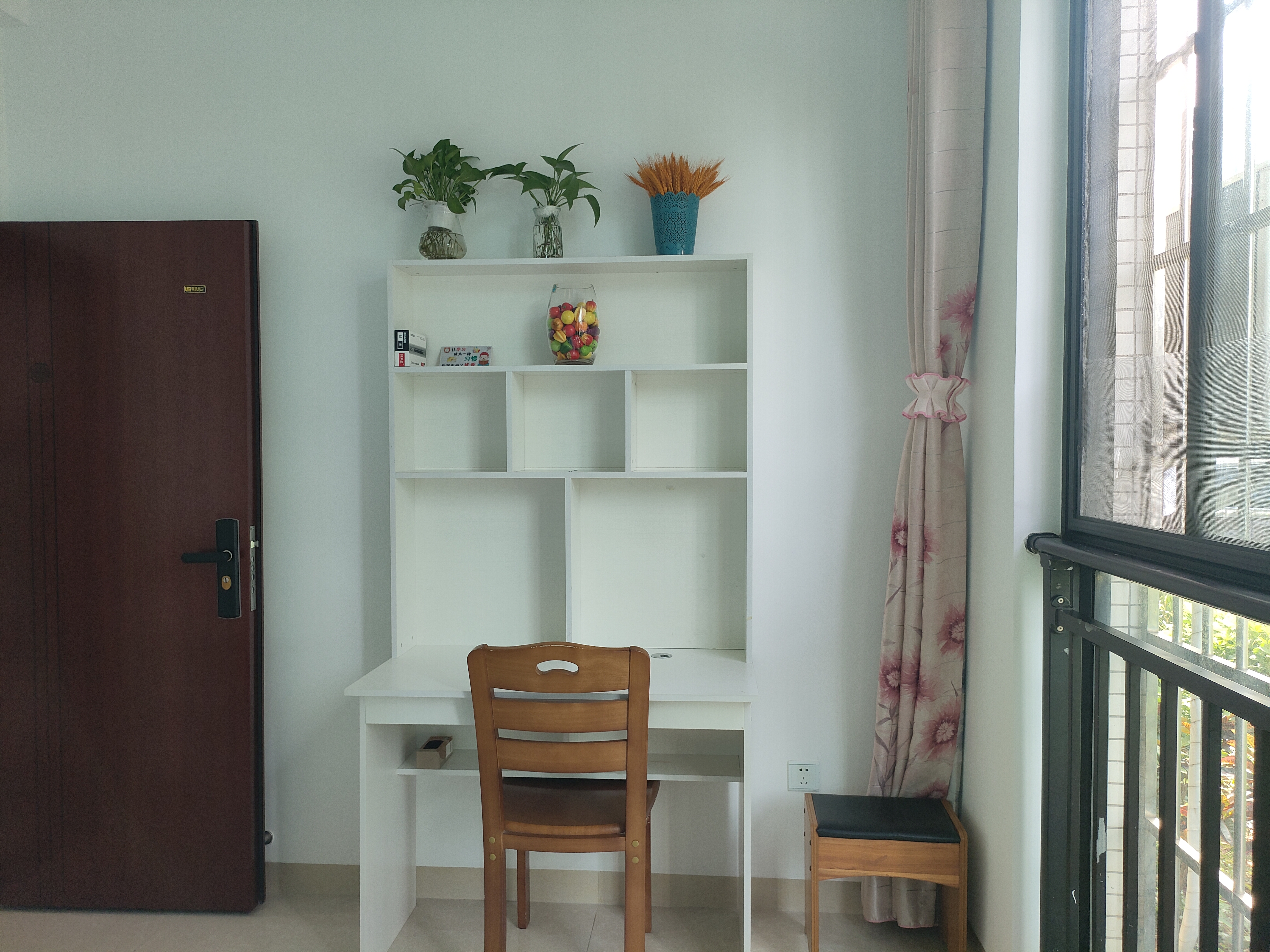 濠江壹号 2室2厅1卫 2500.0元/月 濠江壹号 2室2厅1卫 2500.0元/月室内图