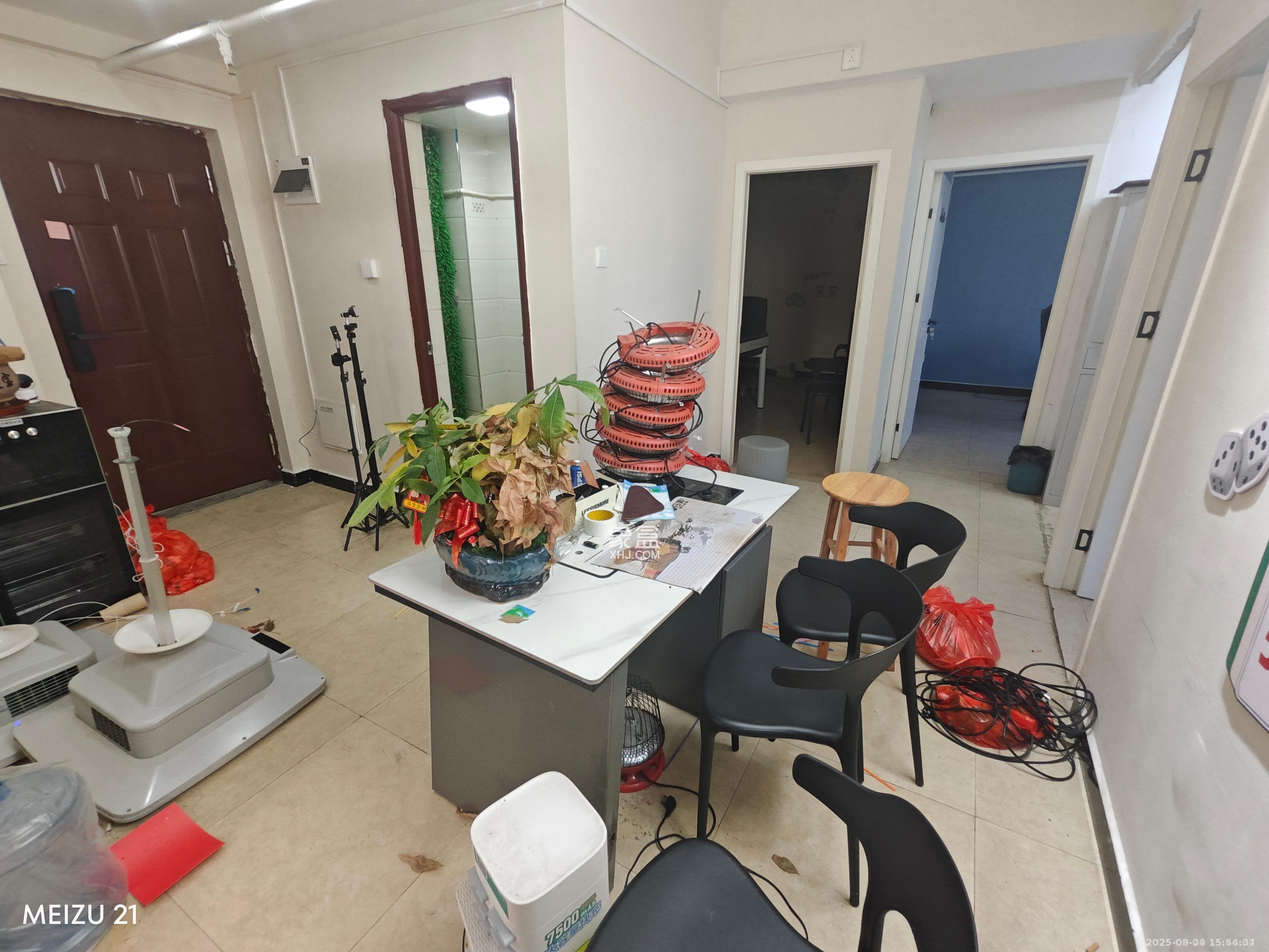 英祥春天  1室0厅0卫    4500.0元/月 英祥春天  1室0厅0卫    4500.0元/月