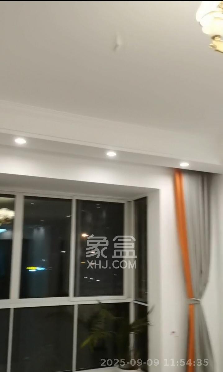 金鹰机电大市场  2室2厅1卫    1500.0元/月 金鹰机电大市场  2室2厅1卫    1500.0元/月室内图