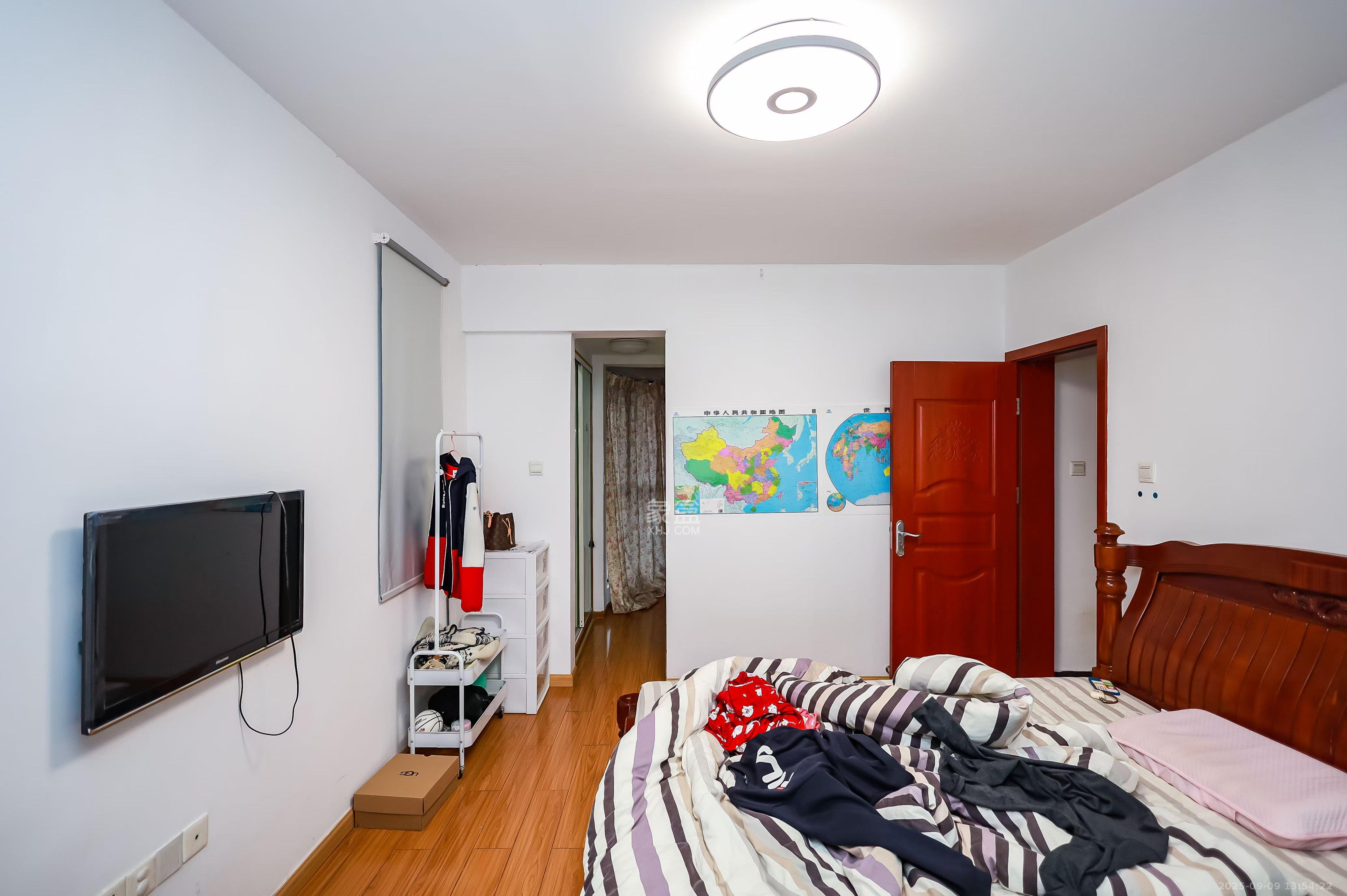 永祺西京  3室2厅2卫    2900.0元/月室内图