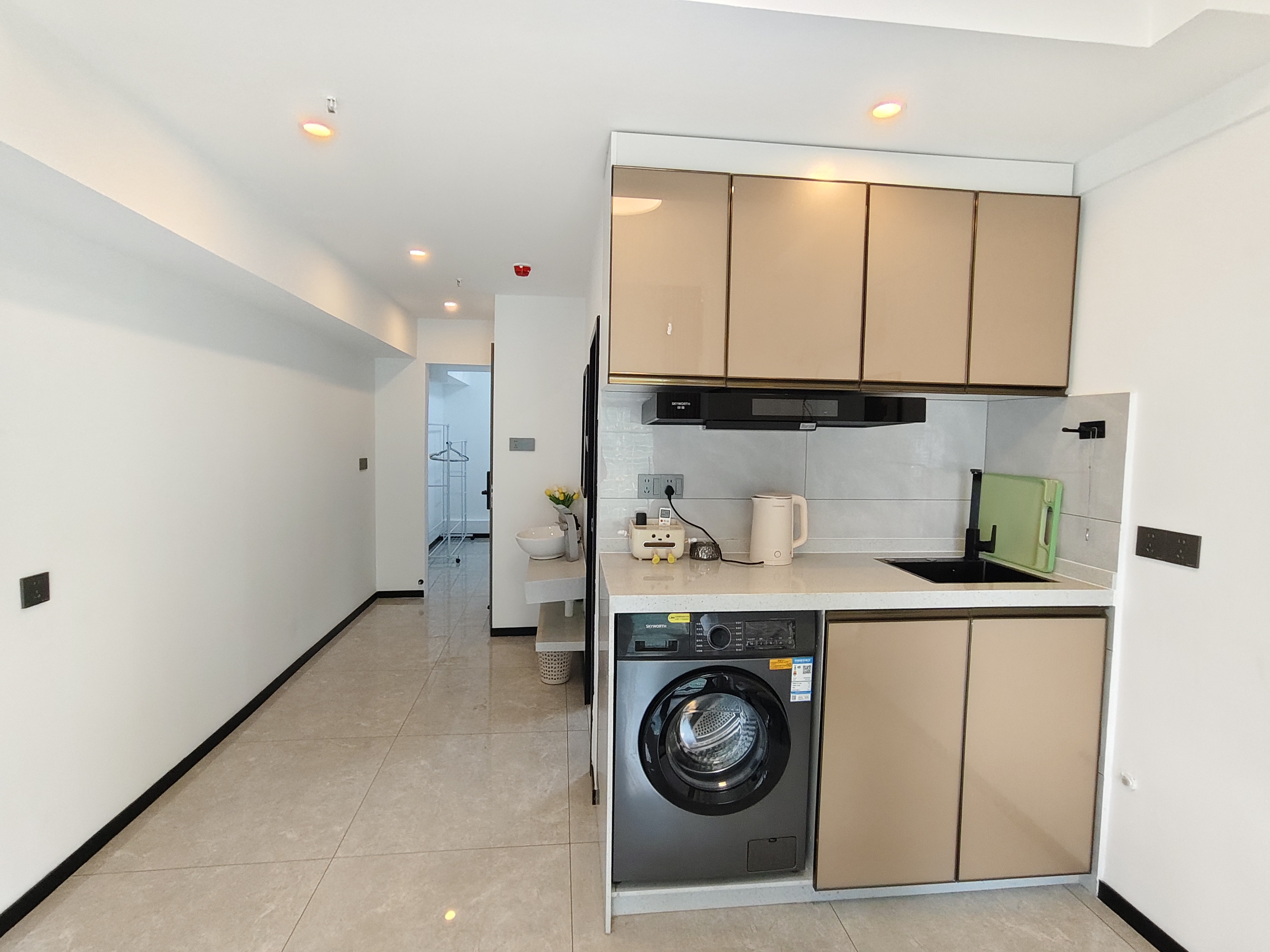 龙湖光年 1室1厅1卫 1700.0元/月 龙湖光年 1室1厅1卫 1700.0元/月室内图