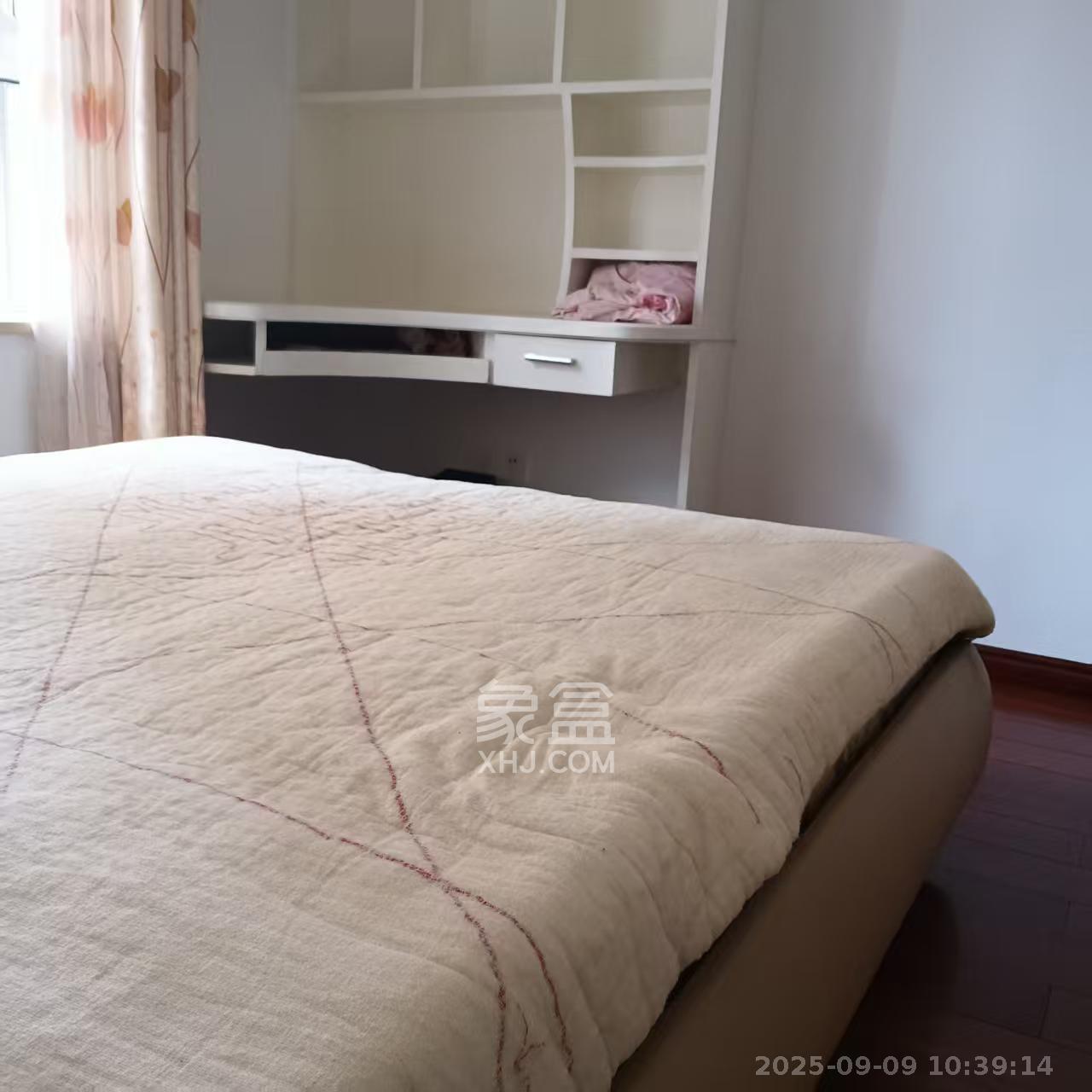 爱琴海岸  3室2厅2卫    2180.0元/月 爱琴海岸  3室2厅2卫    2180.0元/月室内图