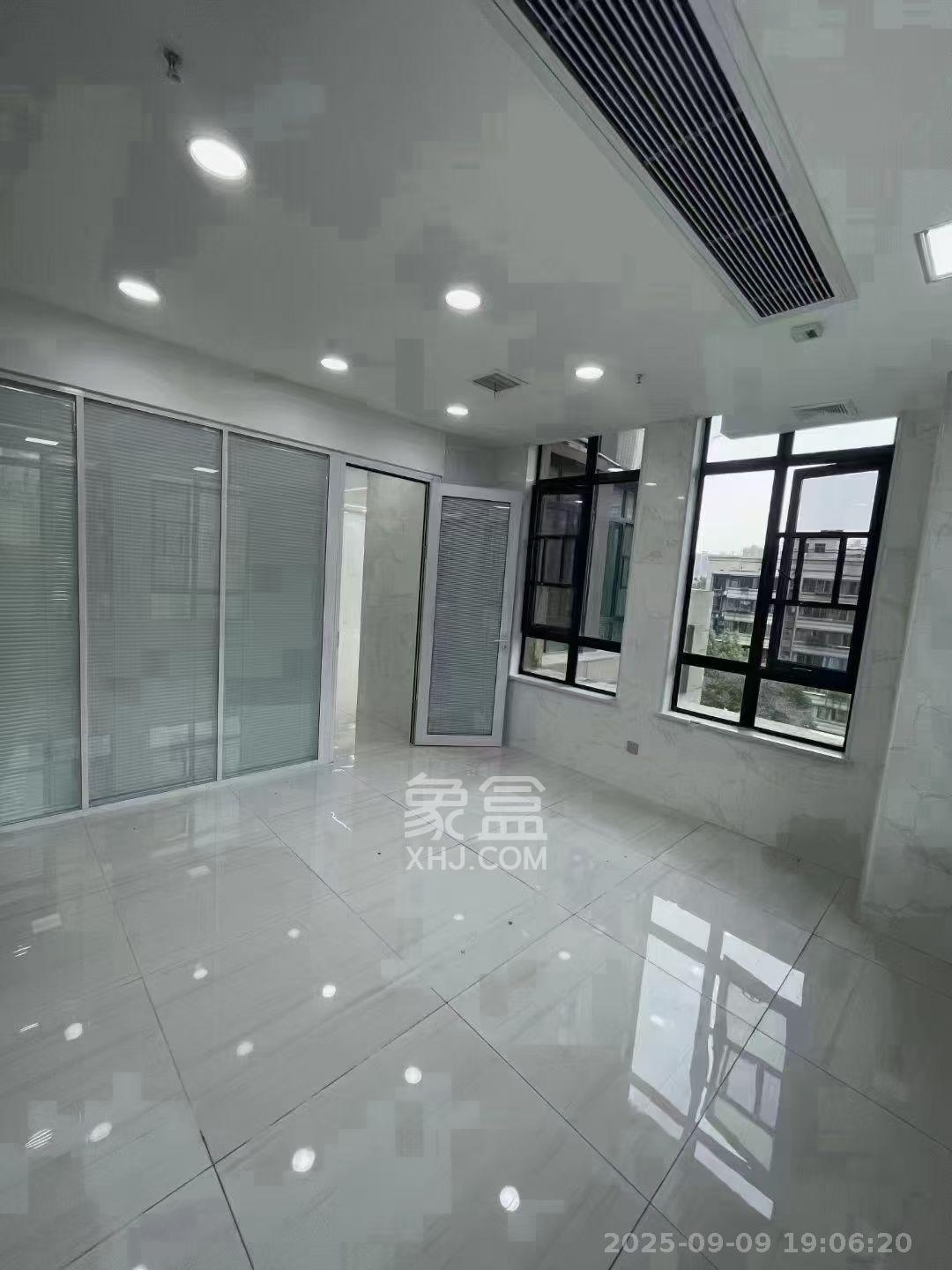 荣悦台  2室1厅1卫    6000.0元/月室内图