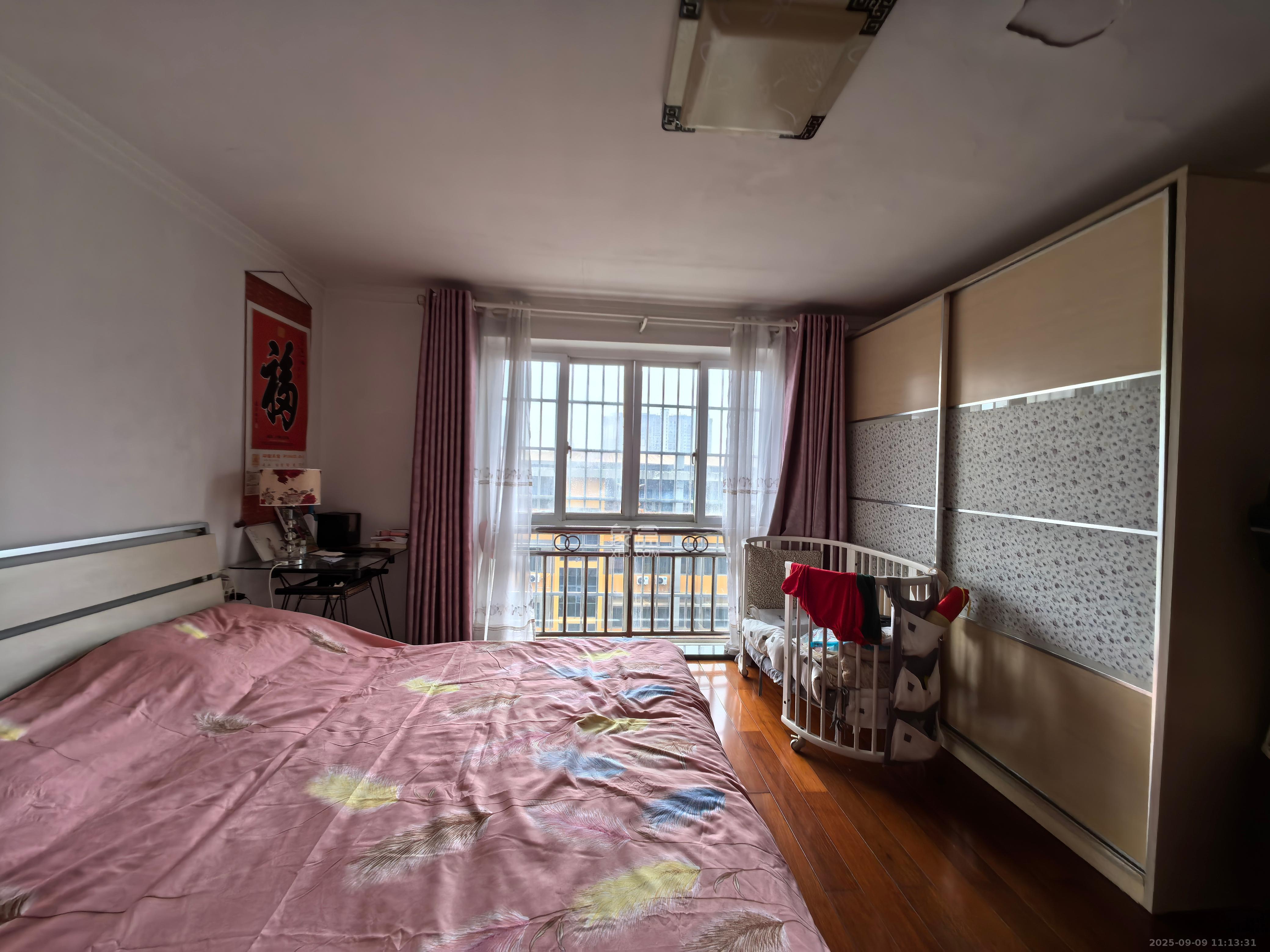 谋房博客(博客天街) 3室2厅2卫 3200.0元/月 谋房博客(博客天街) 3室2厅2卫 3200.0元/月室内图