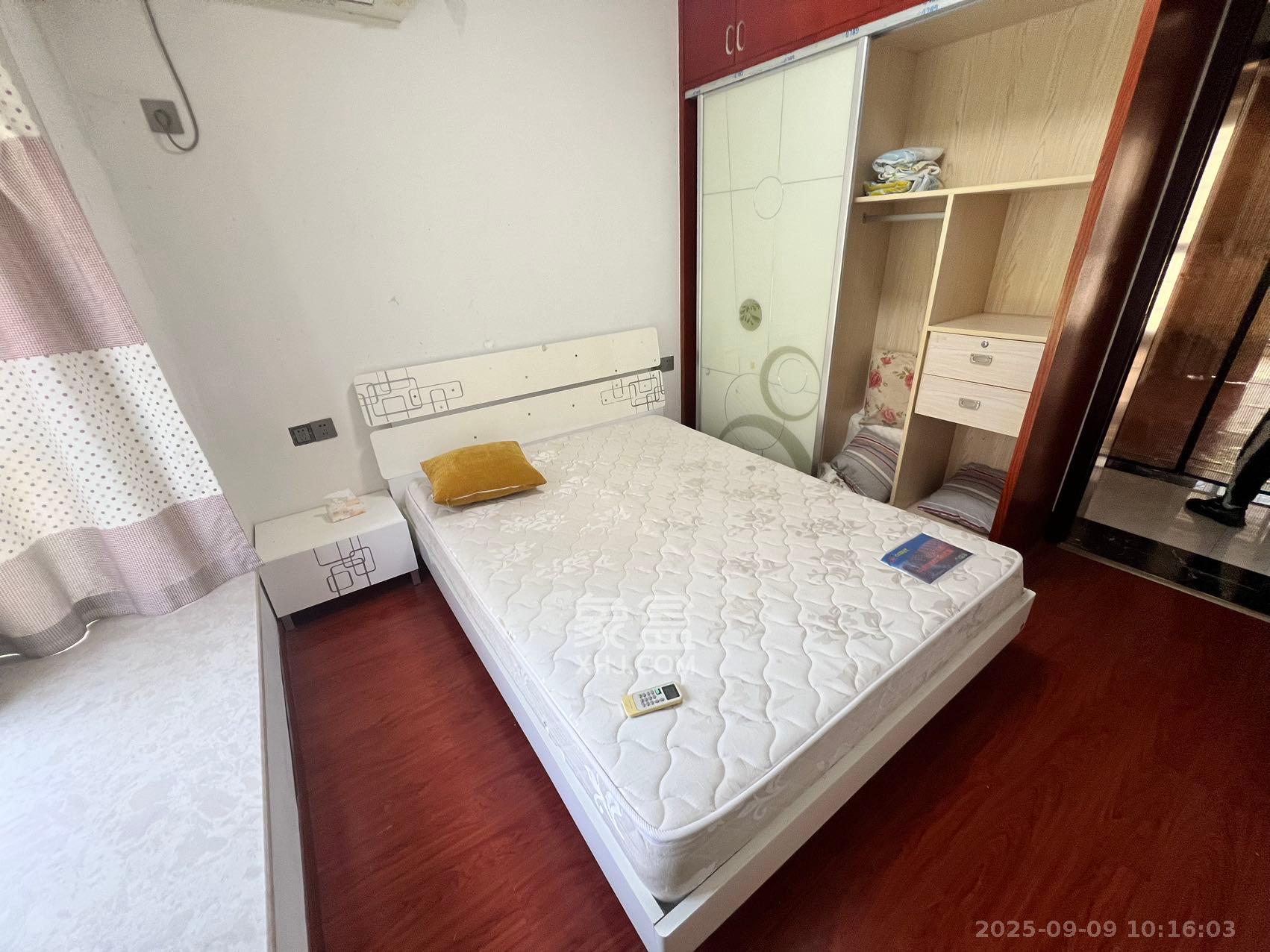 清政园（青政家园）  3室2厅2卫    2000.0元/月室内图