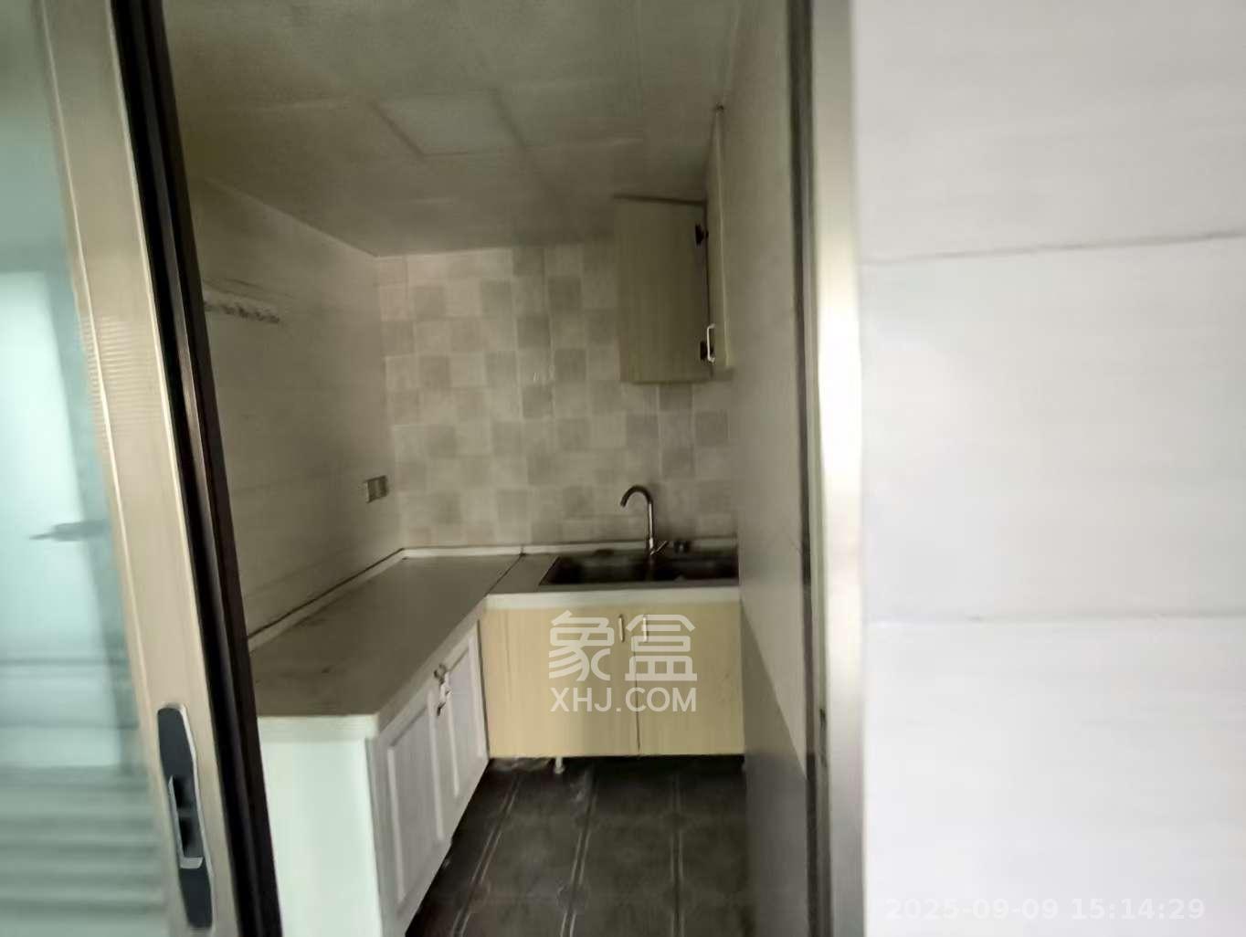 兰亭湾畔 1室1厅1卫 5500.0元/月 兰亭湾畔 1室1厅1卫 5500.0元/月室内图