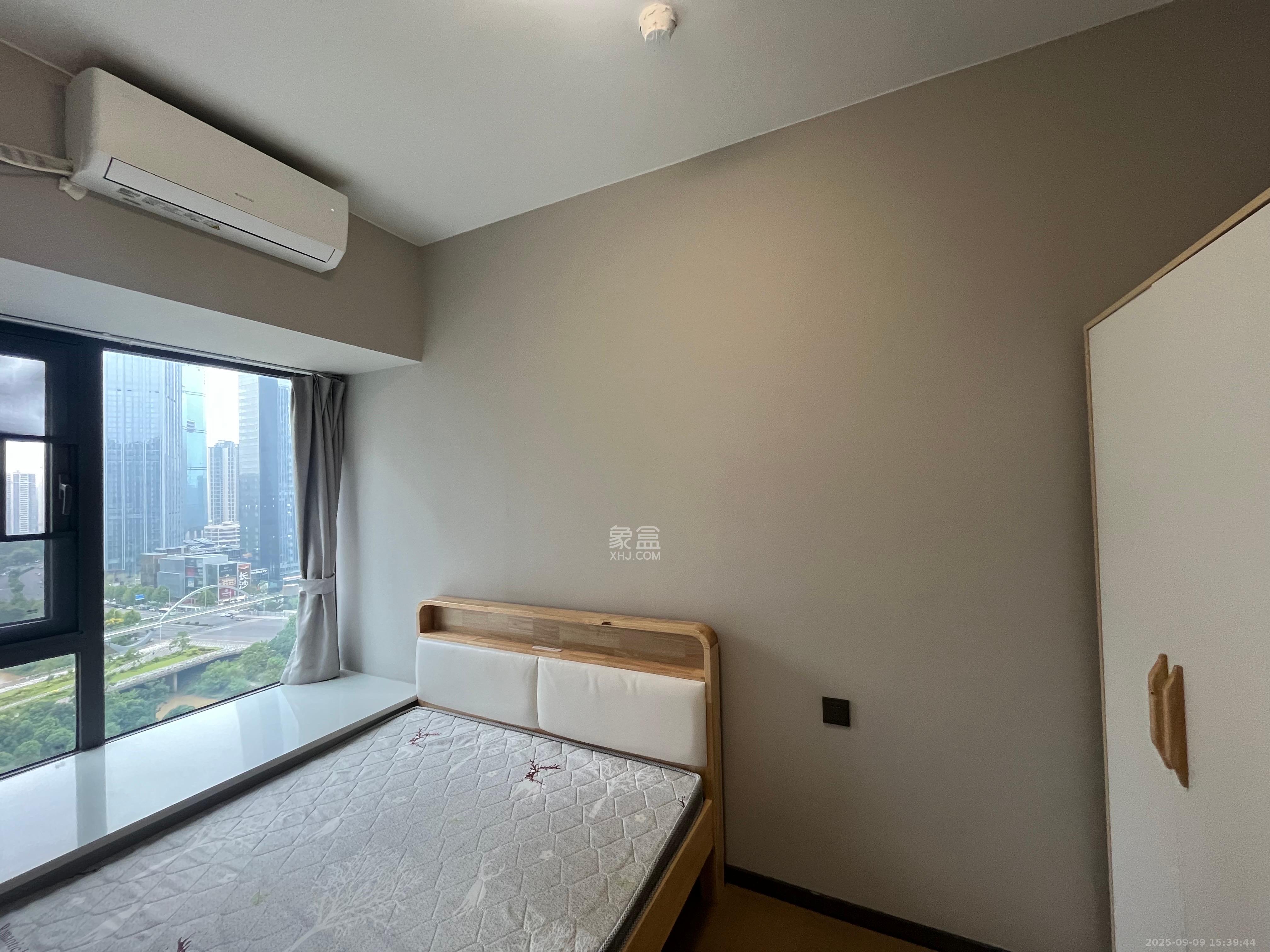 时代梅溪领峰 4室2厅2卫 3400.00元/月 时代梅溪领峰 4室2厅2卫 3400.00元/月室内图