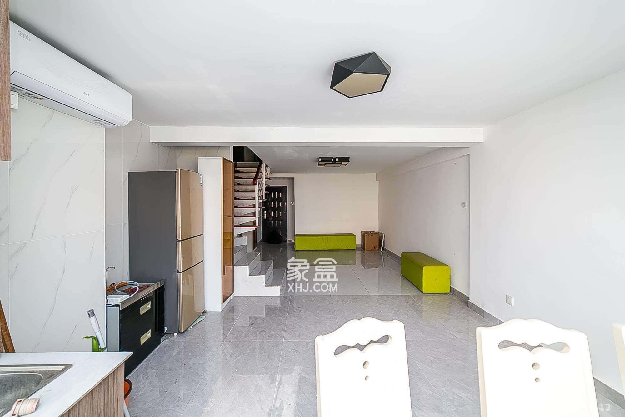 华菱蓝调国际(华菱.香墅美地) 1室1厅1卫 1700.0元/月 华菱蓝调国际(华菱.香墅美地) 1室1厅1卫 1700.0元/月室内图