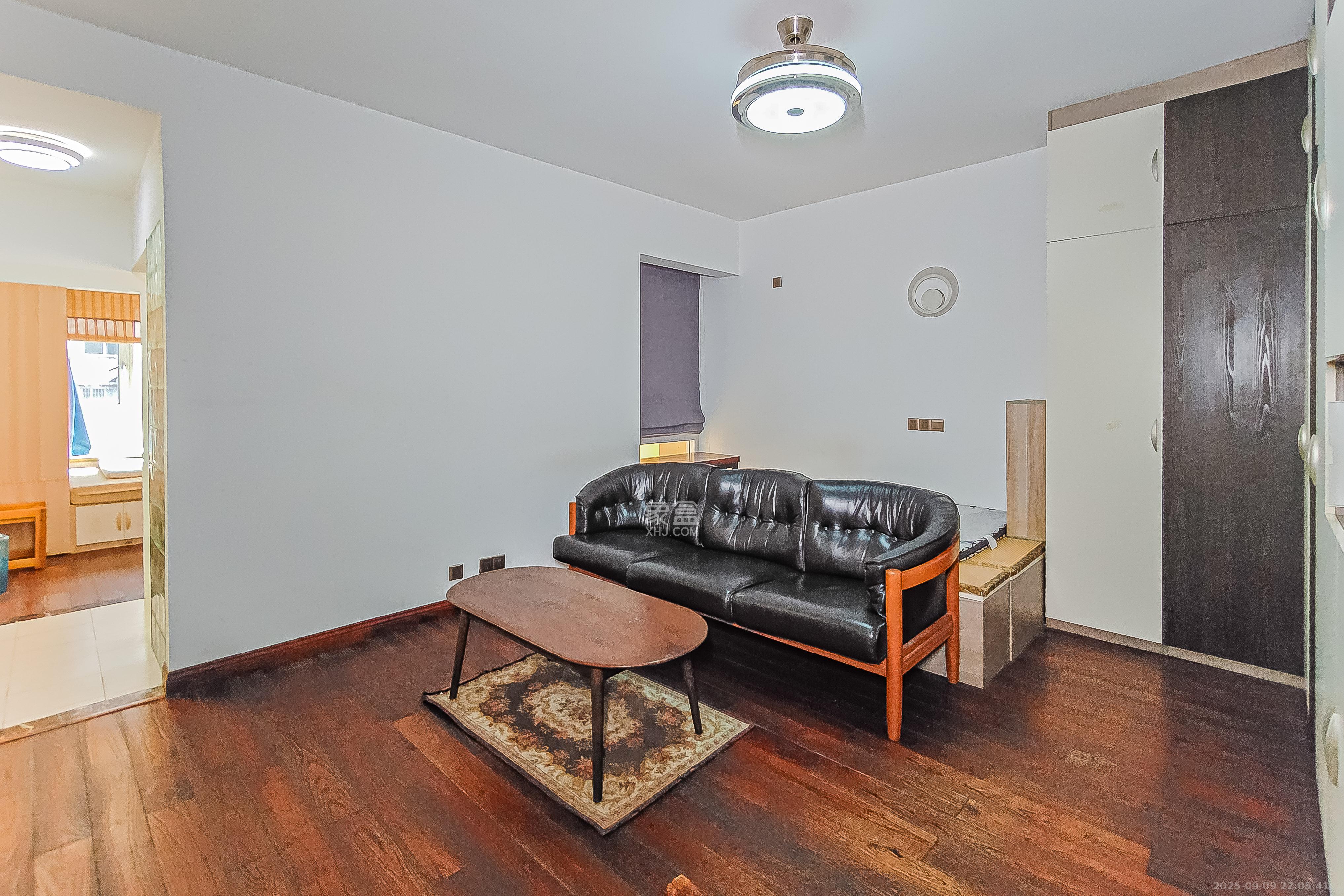 宏泽佳园  3室1厅1卫    150.0万 宏泽佳园  3室1厅1卫    150.0万