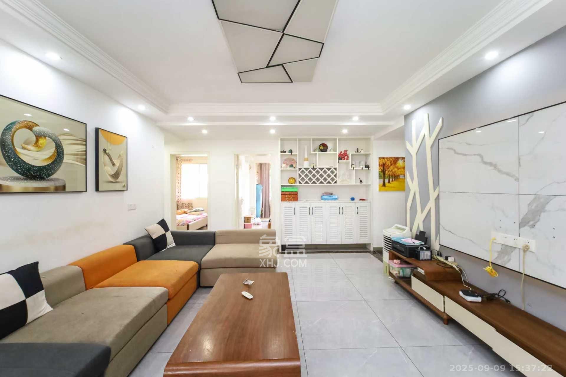 马王堆社区七片  3室2厅1卫    2200.0元/月 马王堆社区七片  3室2厅1卫    2200.0元/月室内图1