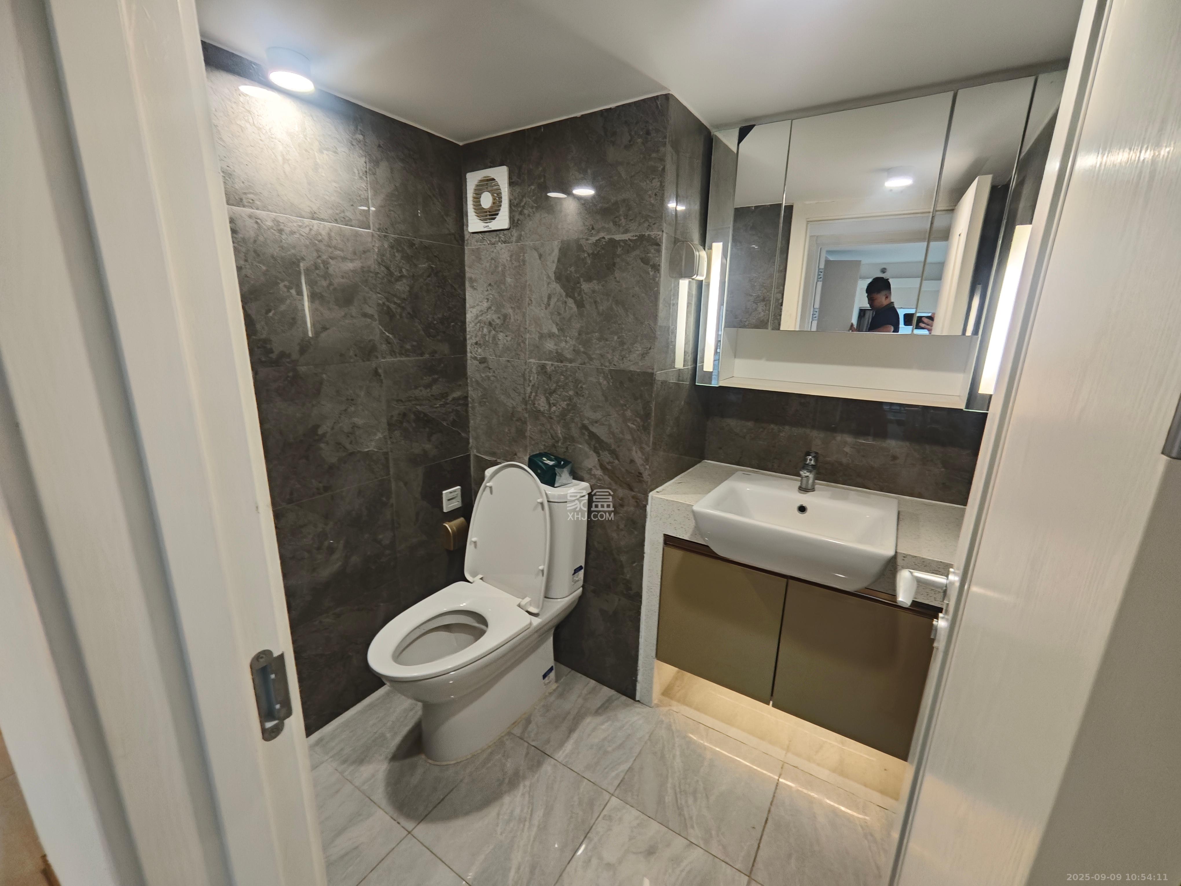 华远华时代  4室1厅2卫    4600.0元/月室内图