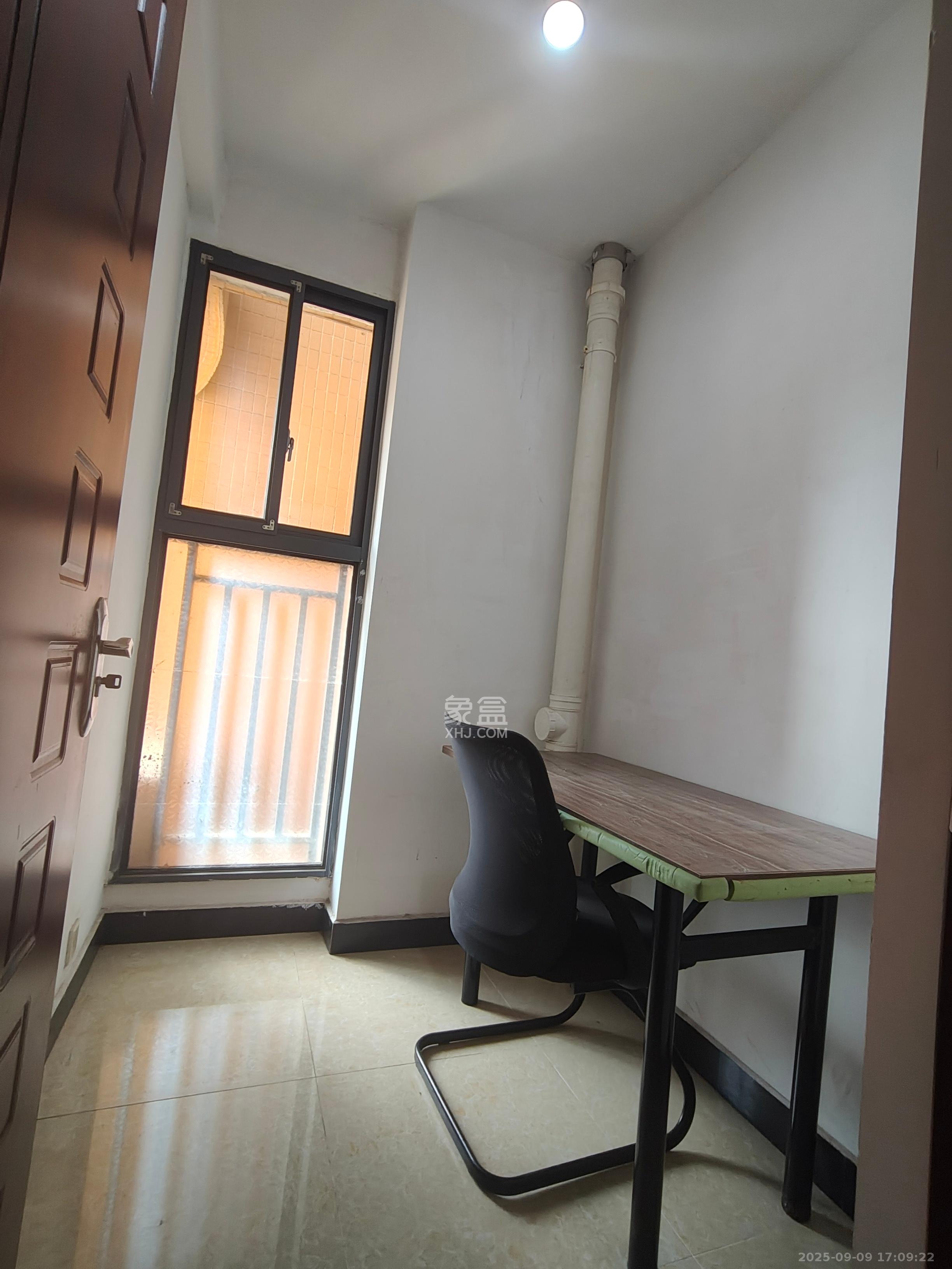 五矿万境水岸一期(万境水岸嘉苑)  2室2厅1卫    2000.0元/月 五矿万境水岸一期(万境水岸嘉苑)  2室2厅1卫    2000.0元/月室内图