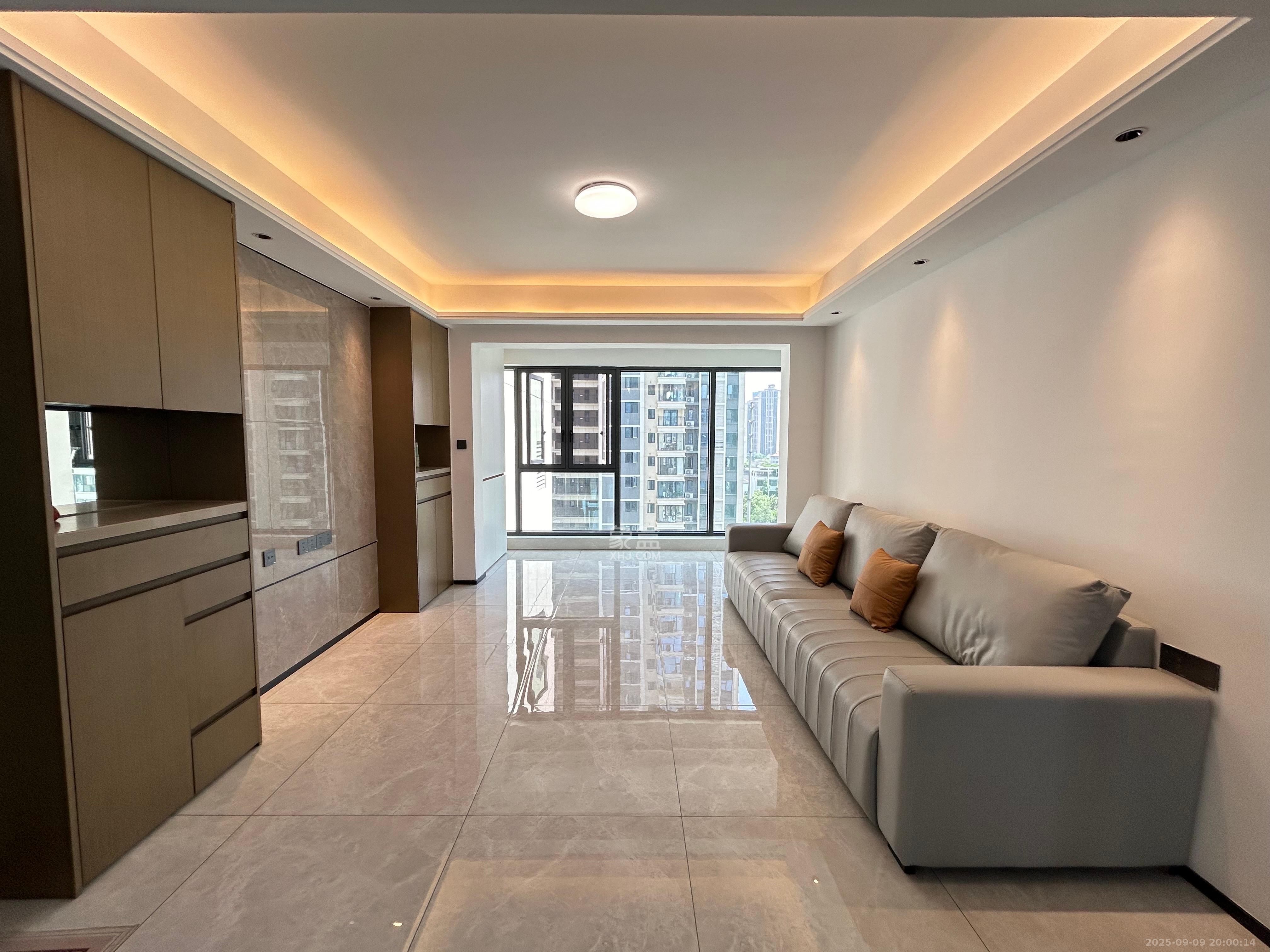 长房悦香山 1室1厅1卫 1150.0元/月 长房悦香山 1室1厅1卫 1150.0元/月室内图