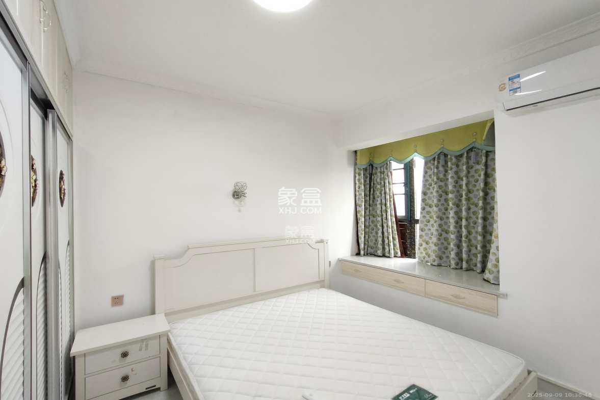 凯乐湘园  2室2厅1卫    2500.0元/月 凯乐湘园  2室2厅1卫    2500.0元/月室内图