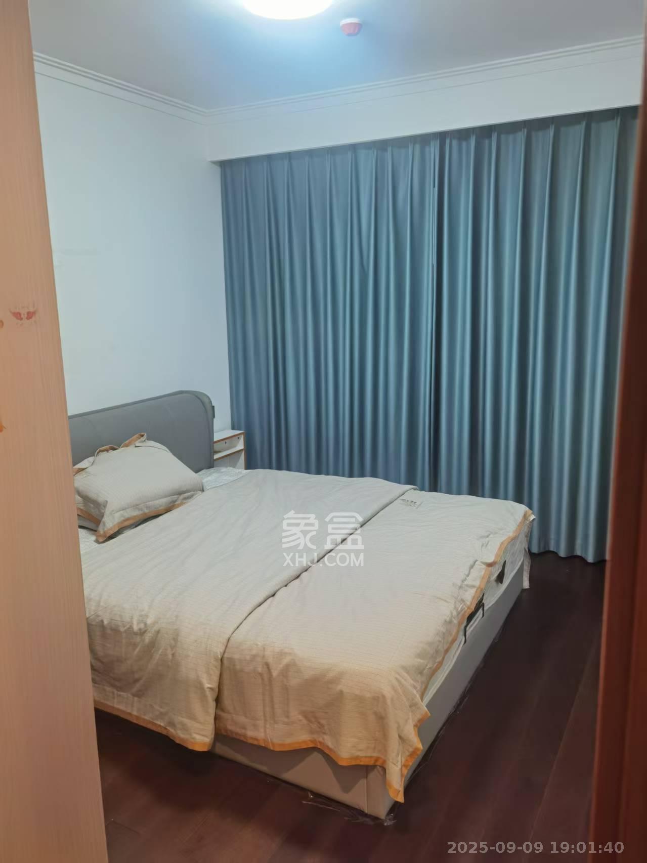 绿地长沙城际空间站（绿地新里佳苑）  3室2厅2卫    3500.0元/月室内图