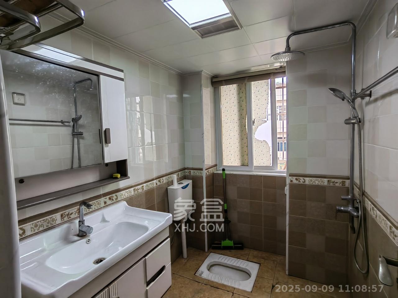 昆仑和府 2室2厅1卫 1200.0元/月 昆仑和府 2室2厅1卫 1200.0元/月室内图