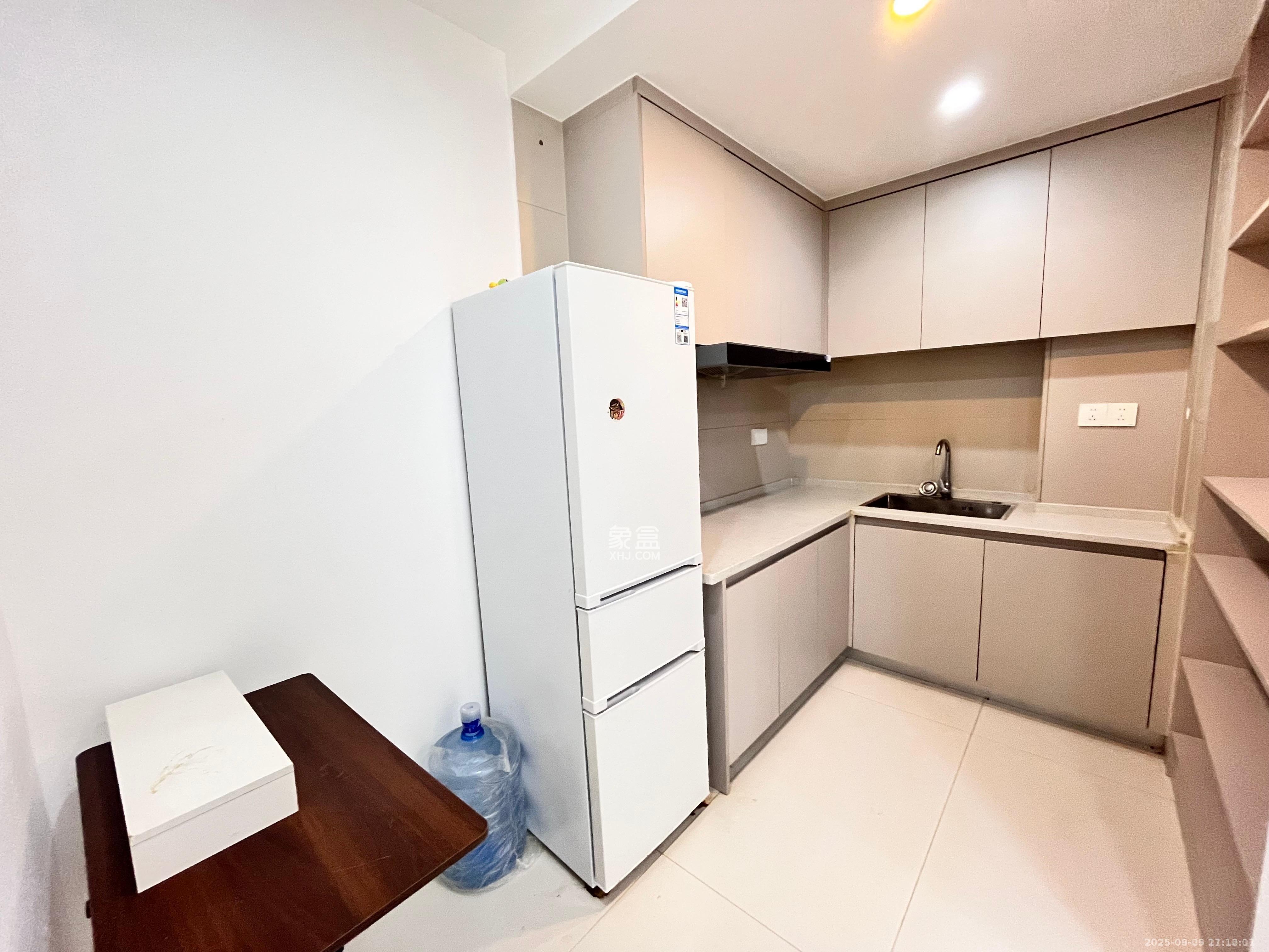 碧桂园星荟  1室1厅1卫    1000.0元/月室内图