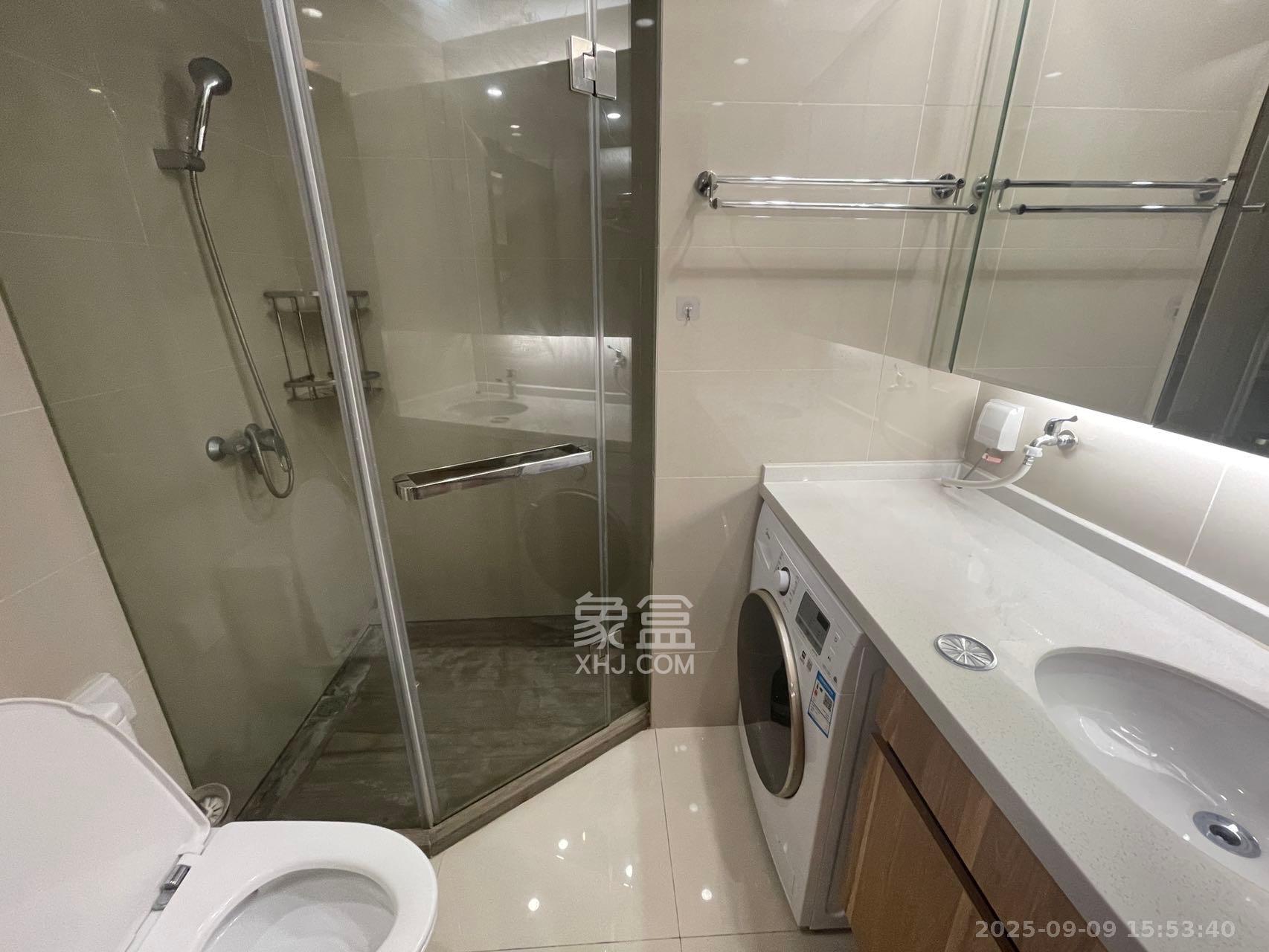 远洋外滩壹号  1室1厅1卫    2200.0元/月 远洋外滩壹号  1室1厅1卫    2200.0元/月室内图