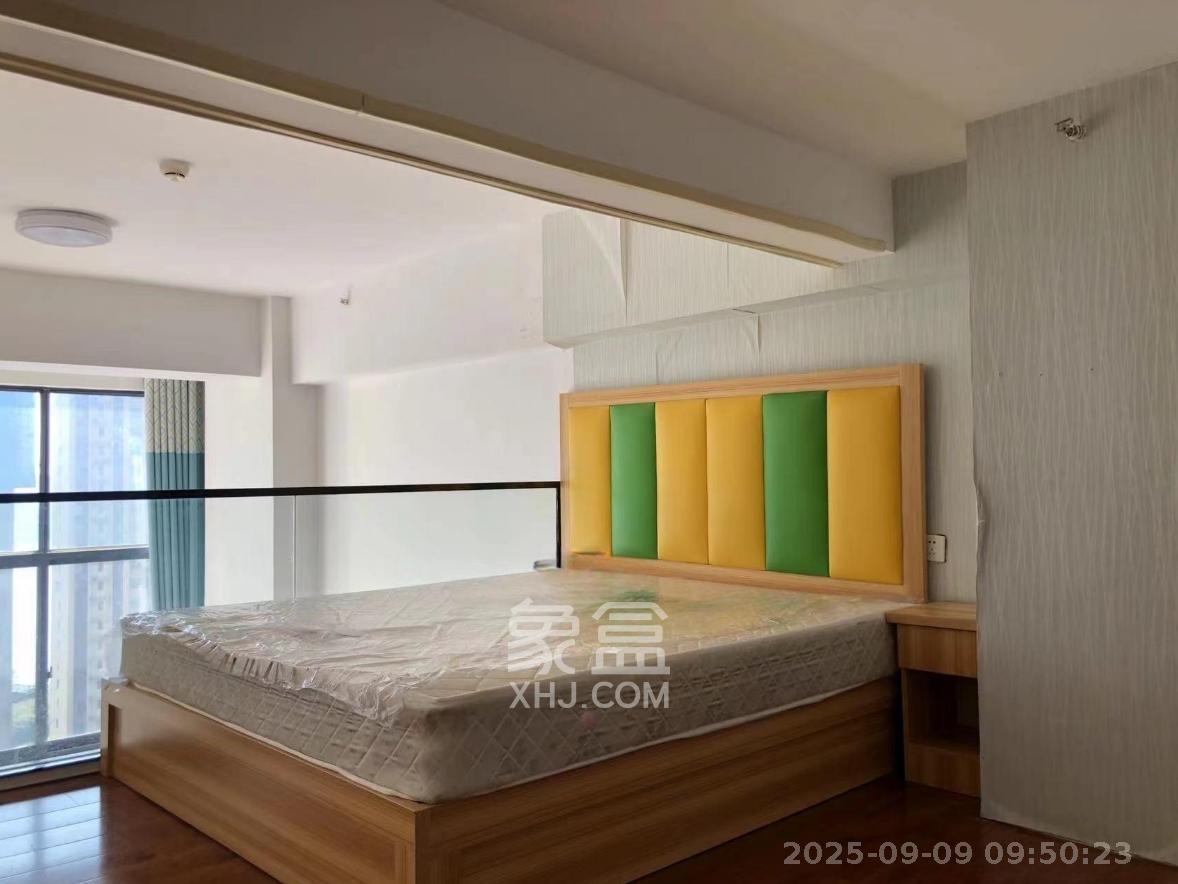 兰亭湾畔  1室1厅1卫    1600.0元/月室内图