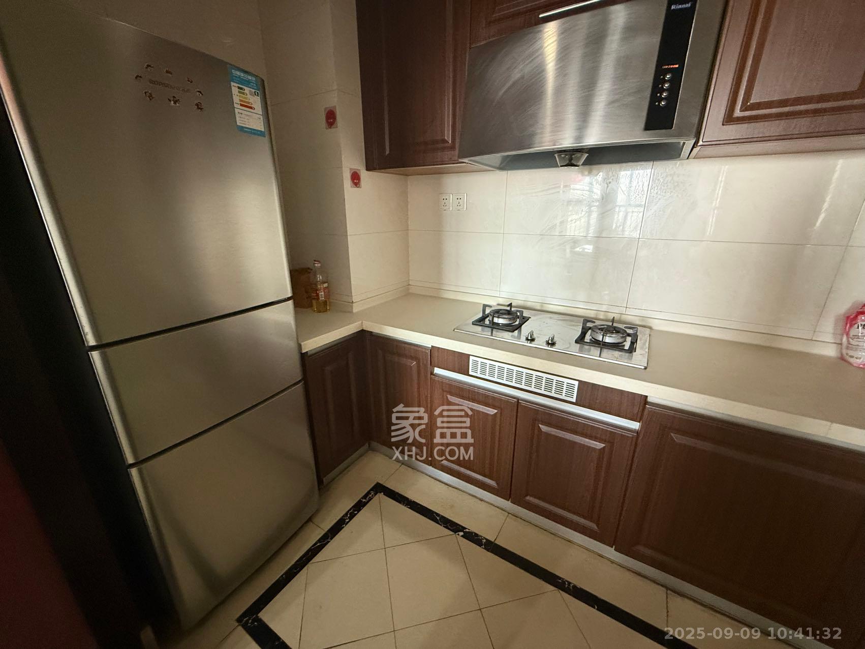 中海国际一期  3室2厅1卫    1999.0元/月 中海国际一期  3室2厅1卫    1999.0元/月小区图