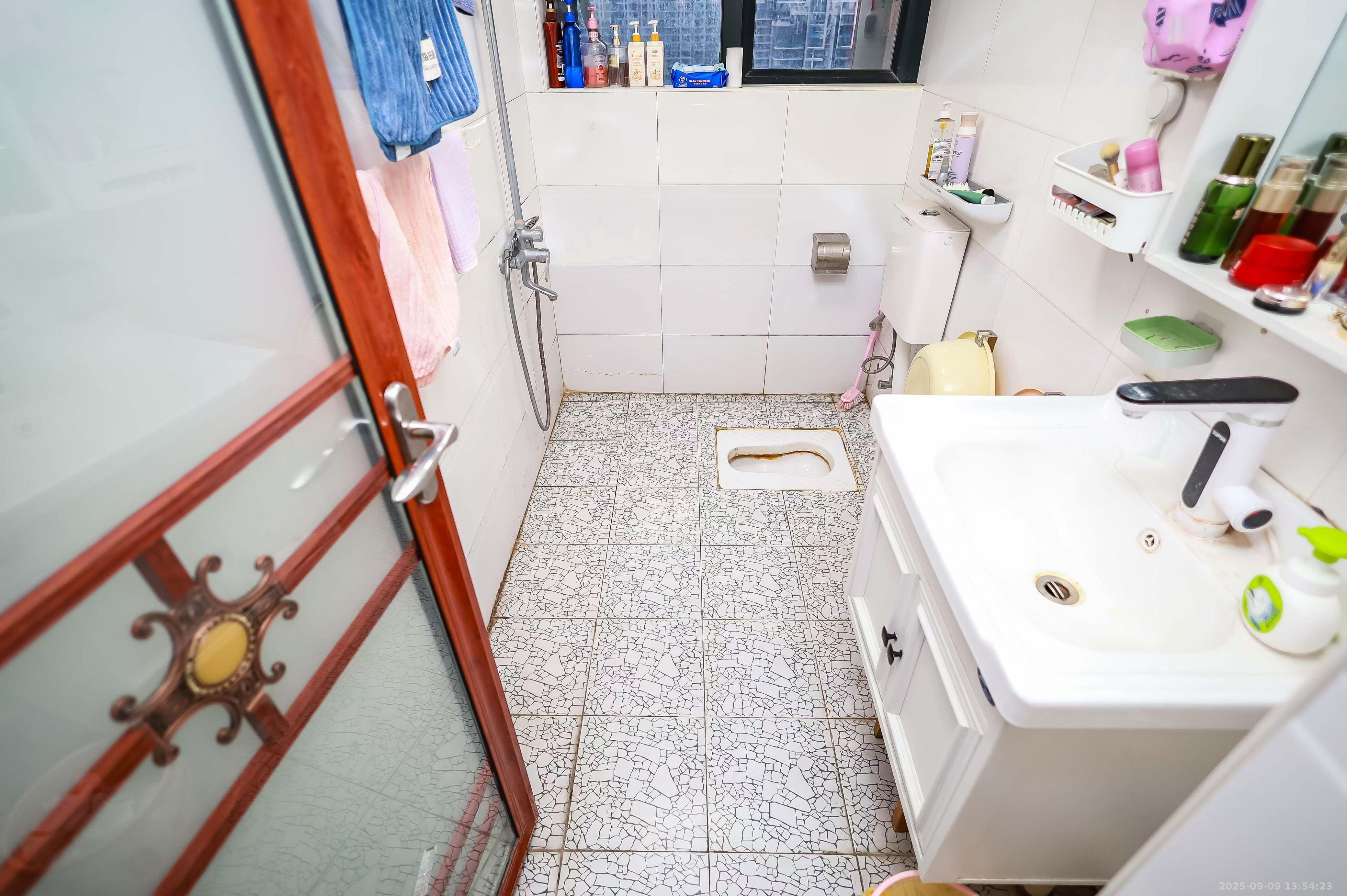 永祺西京  3室2厅2卫    2900.0元/月室内图