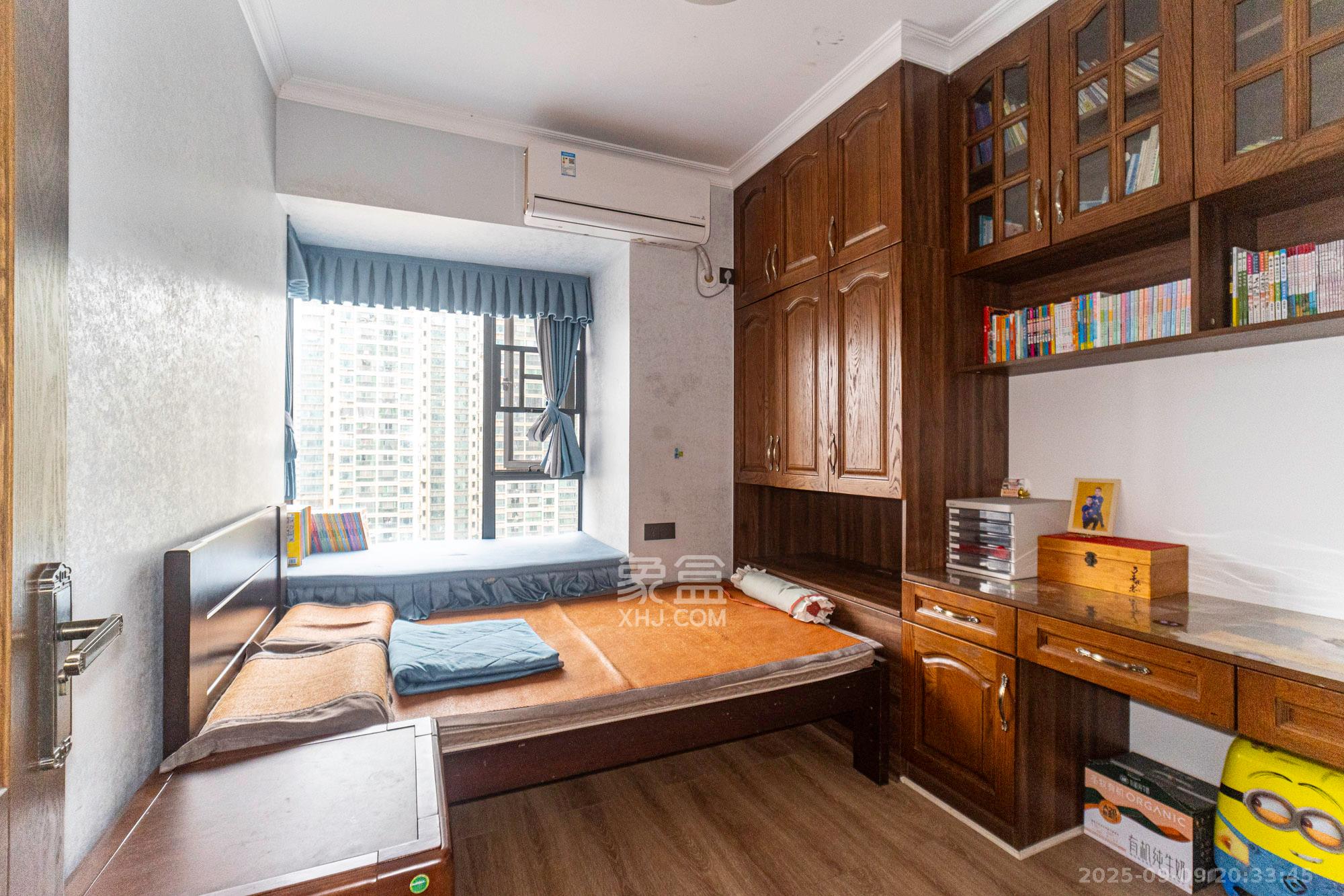 中建悦和城  4室2厅2卫    126.8万 中建悦和城  4室2厅2卫    126.8万卧室