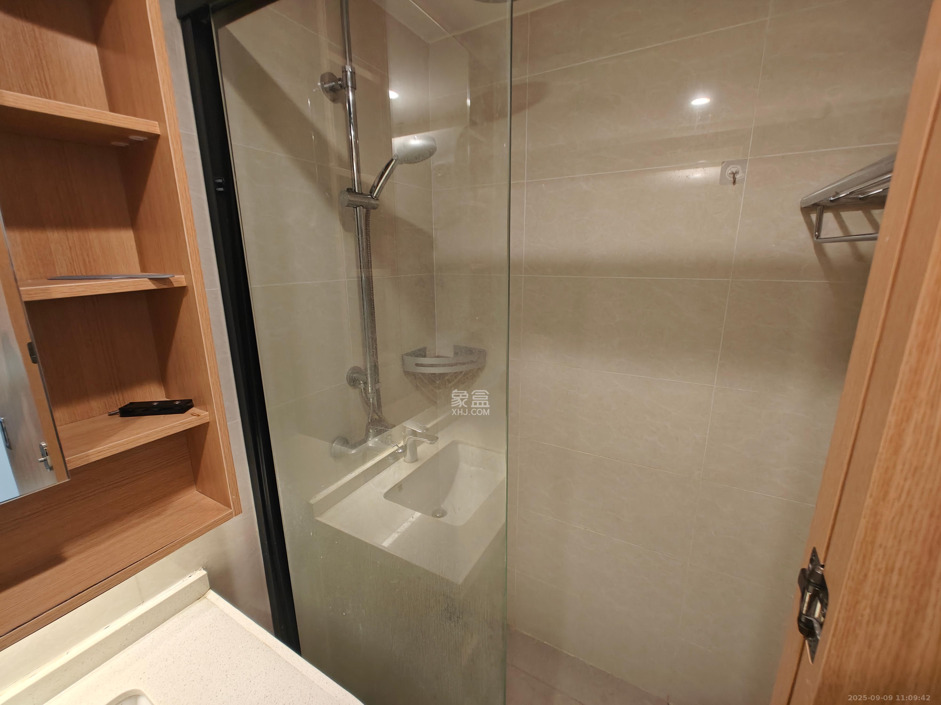 阳光城檀悦 1室1厅1卫 1700.0元/月 阳光城檀悦 1室1厅1卫 1700.0元/月室内图