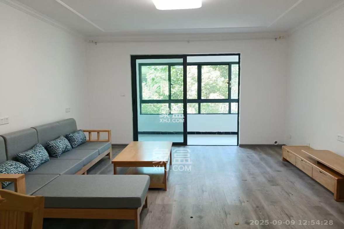 五矿万境蓝山 4室2厅2卫 2500.0元/月 五矿万境蓝山 4室2厅2卫 2500.0元/月室内图