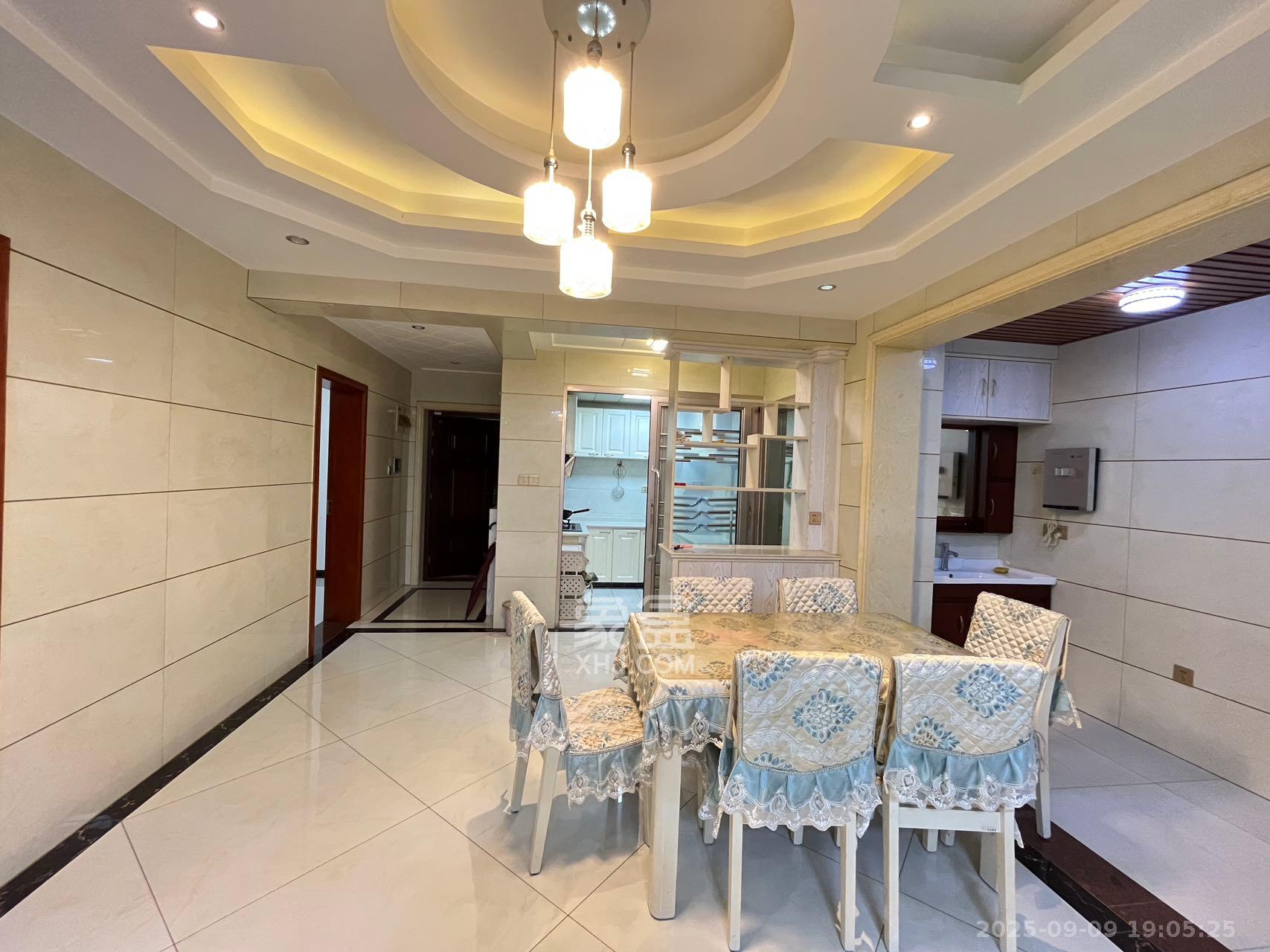 才子嘉都  3室2厅2卫    2500.0元/月室内图