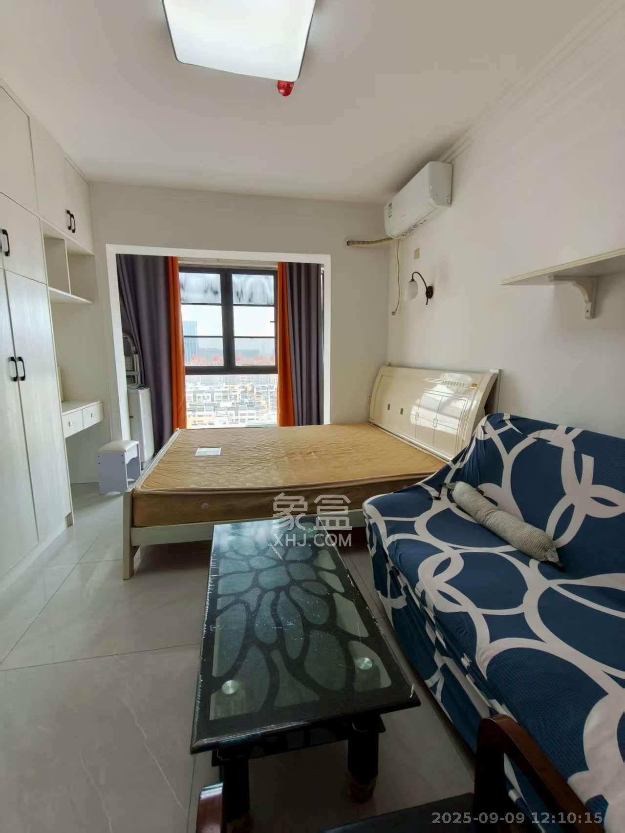 美林美寓  1室1厅1卫    1500.0元/月 美林美寓  1室1厅1卫    1500.0元/月