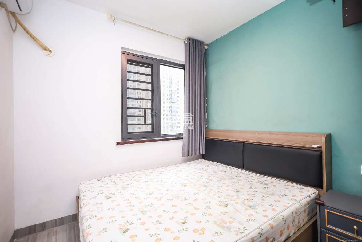 长房云时代 3室2厅1卫 71.8万 长房云时代 3室2厅1卫 71.8万卧室