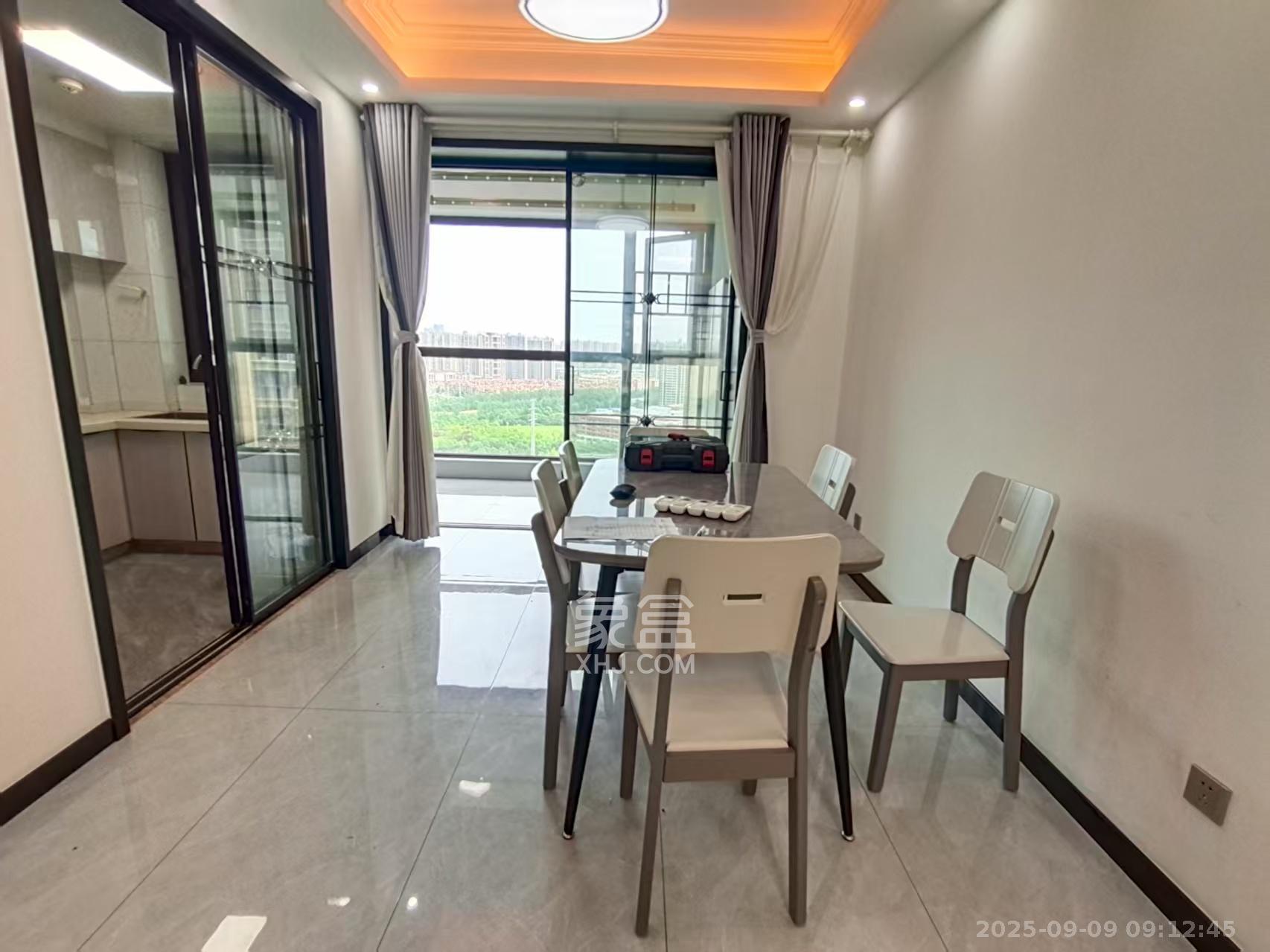 明昇壹城(明昇时代广场)二期  4室2厅2卫    5000.0元/月 明昇壹城(明昇时代广场)二期  4室2厅2卫    5000.0元/月室内图