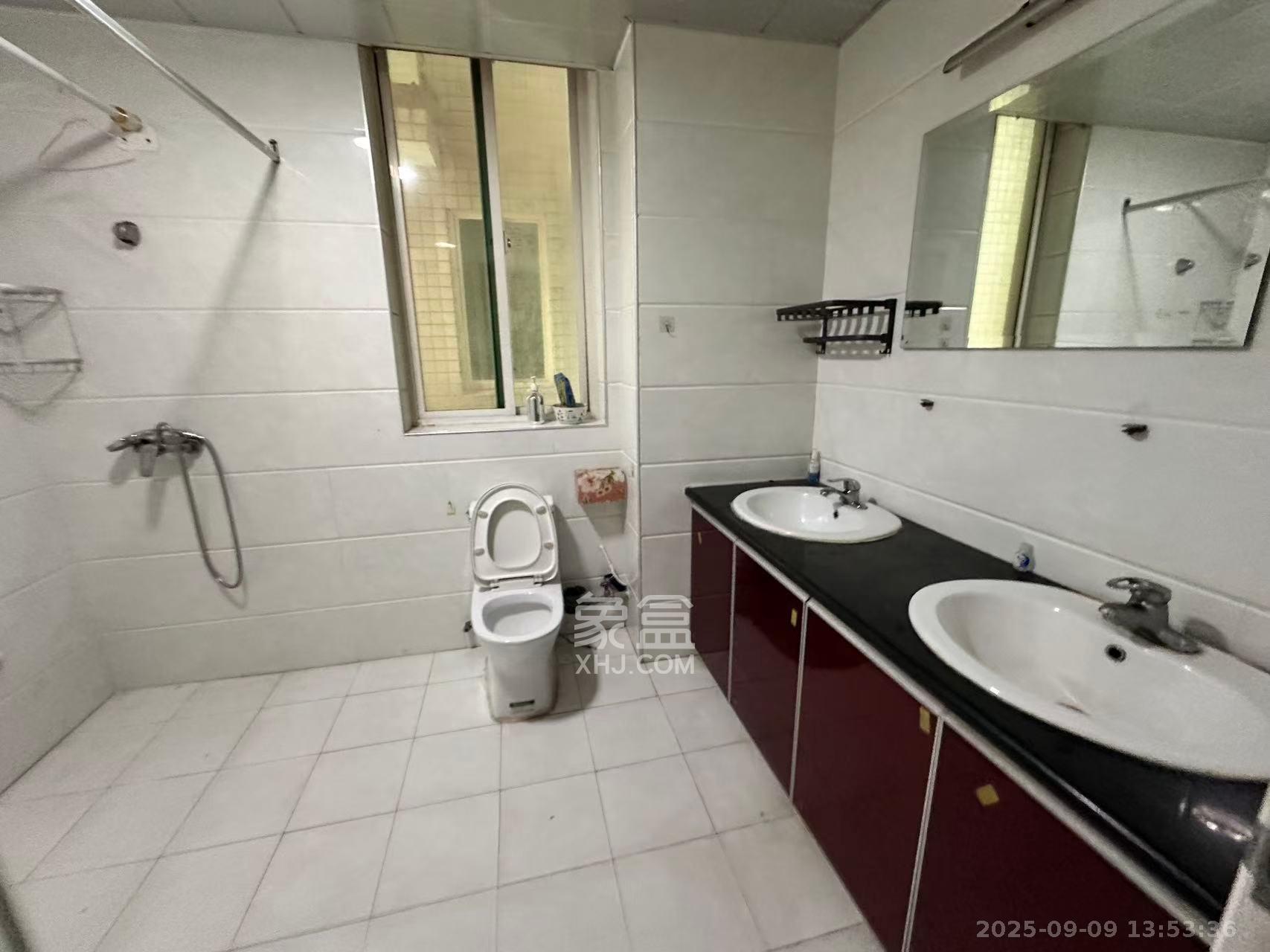 维一星城 3室1厅1卫 3800.0元/月 维一星城 3室1厅1卫 3800.0元/月室内图