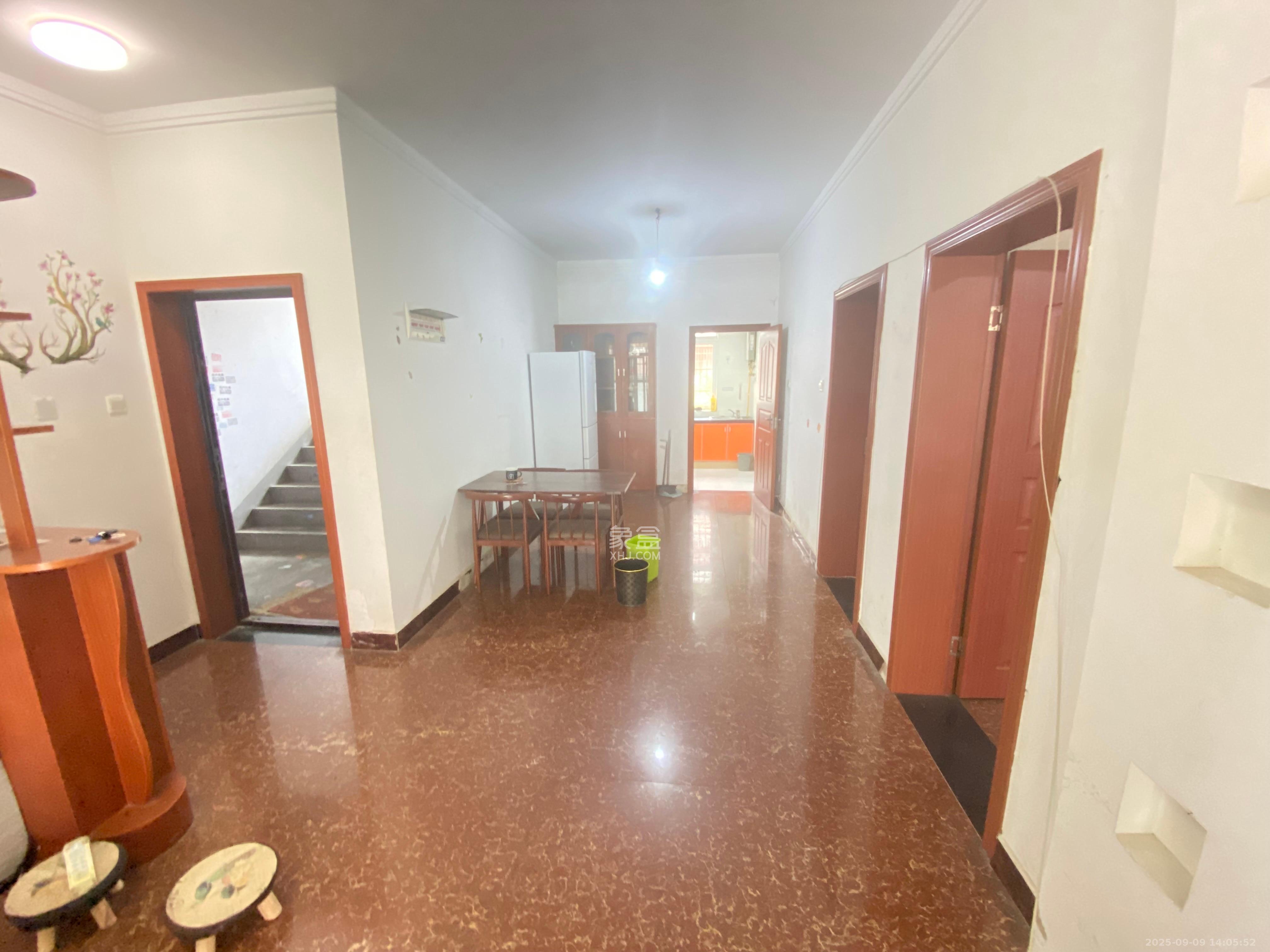 景塘家园  2室2厅1卫    1600.0元/月室内图