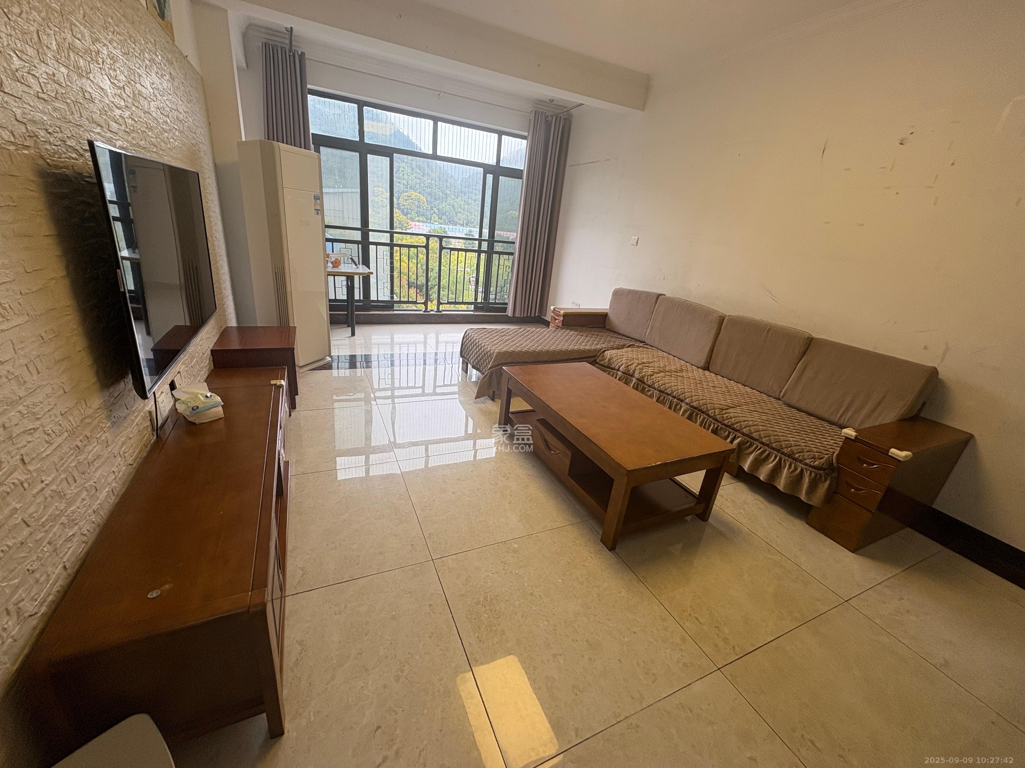 君康家园(梅溪湖七喜街) 3室2厅1卫 3000.0元/月 君康家园(梅溪湖七喜街) 3室2厅1卫 3000.0元/月室内图