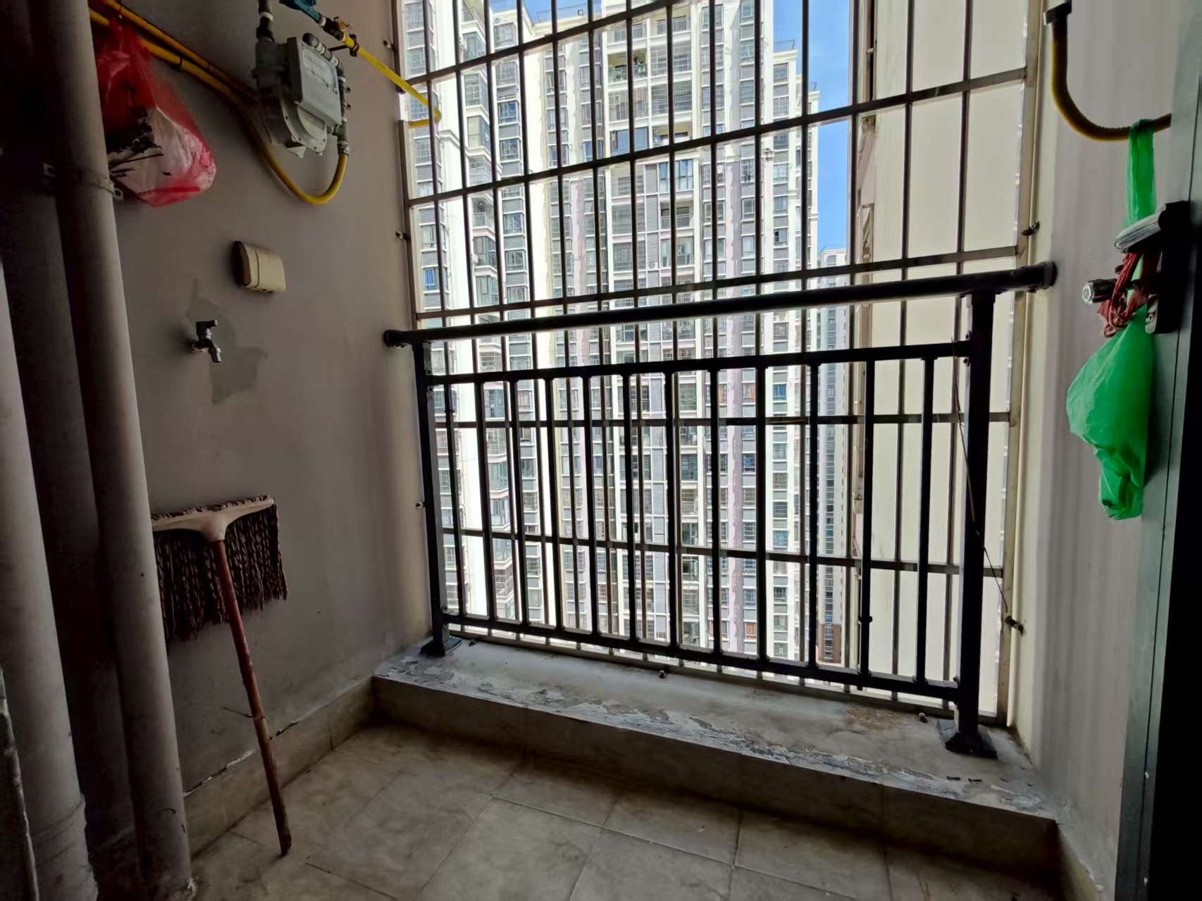 道客和悦坊 4室2厅2卫 2500.0元/月 道客和悦坊 4室2厅2卫 2500.0元/月室内图