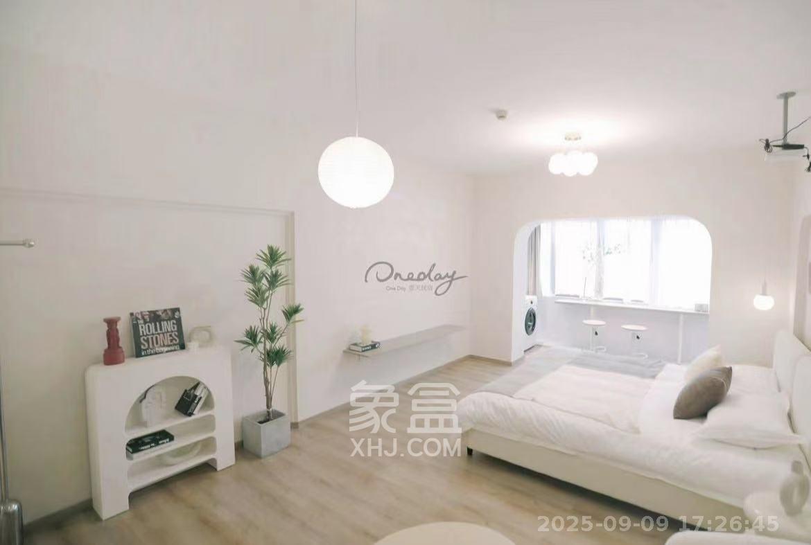 保利国际广场 1室1厅1卫 2600.0元/月 保利国际广场 1室1厅1卫 2600.0元/月室内图