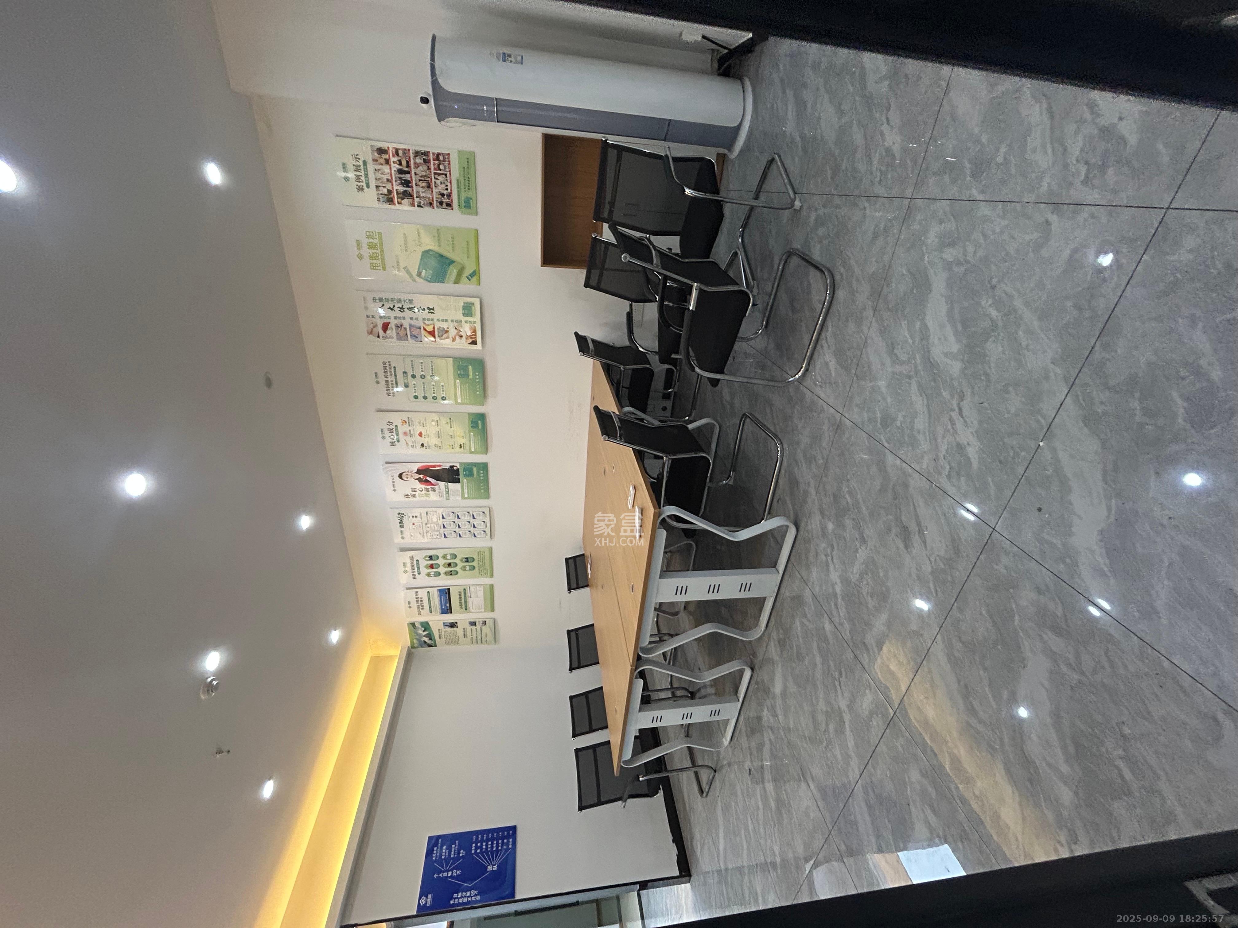 华润置地广场二期 1室0厅0卫 4000.0元/月 华润置地广场二期 1室0厅0卫 4000.0元/月室内图