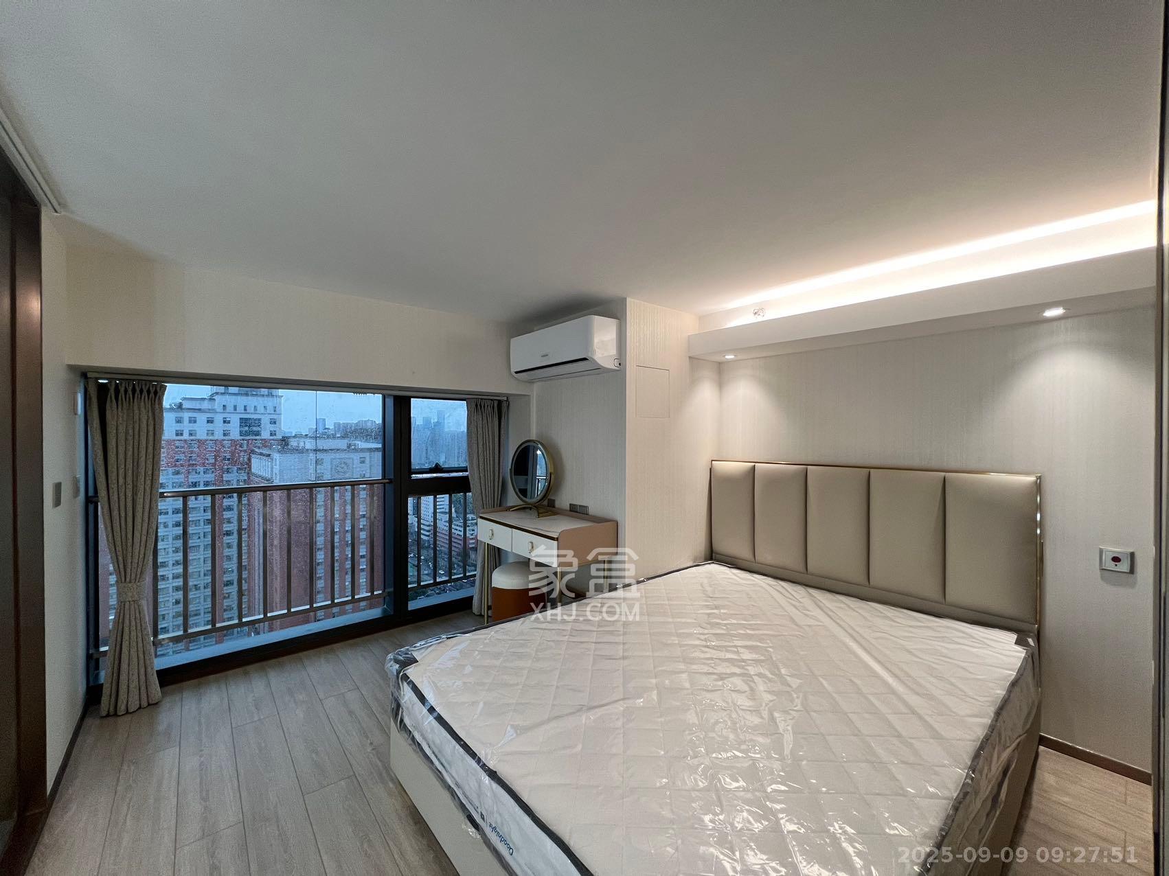 华远华时代 3室2厅2卫 3800.0元/月 华远华时代 3室2厅2卫 3800.0元/月室内图